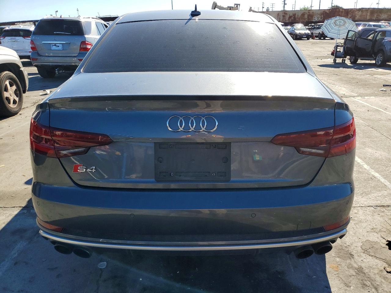 2018 Audi S4 Premium Plus Gray vin: WAUB4AF44JA214415