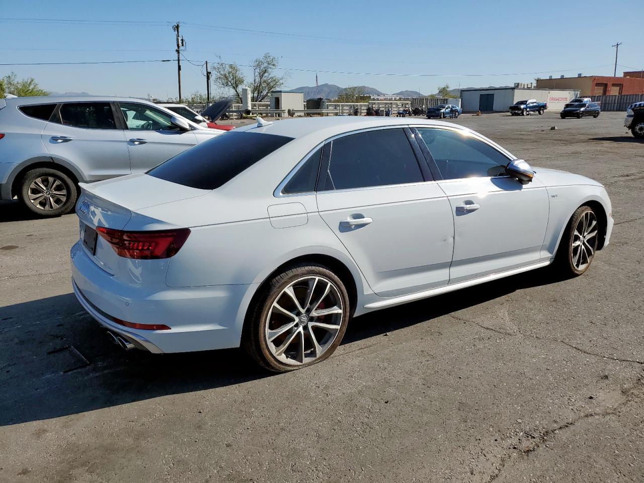 2018 Audi S4 Premium Plus White vin: WAUB4AF46JA080555
