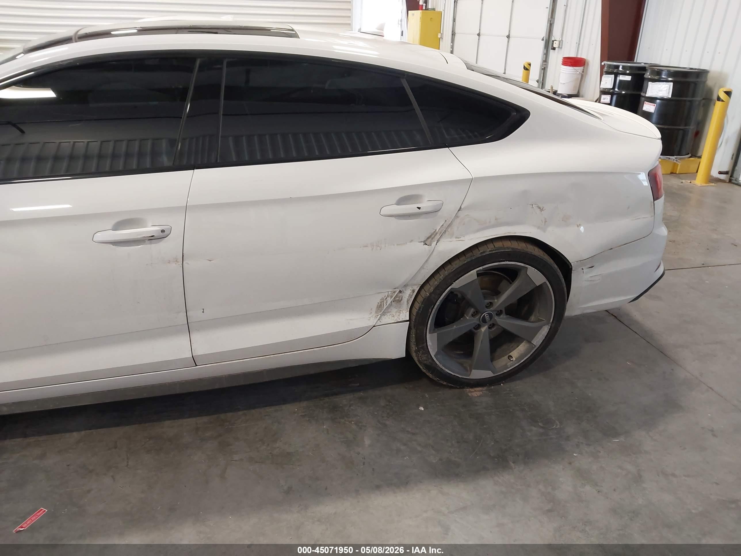 2019 Audi S5 3.0t Premium White vin: WAUB4CF51KA000469