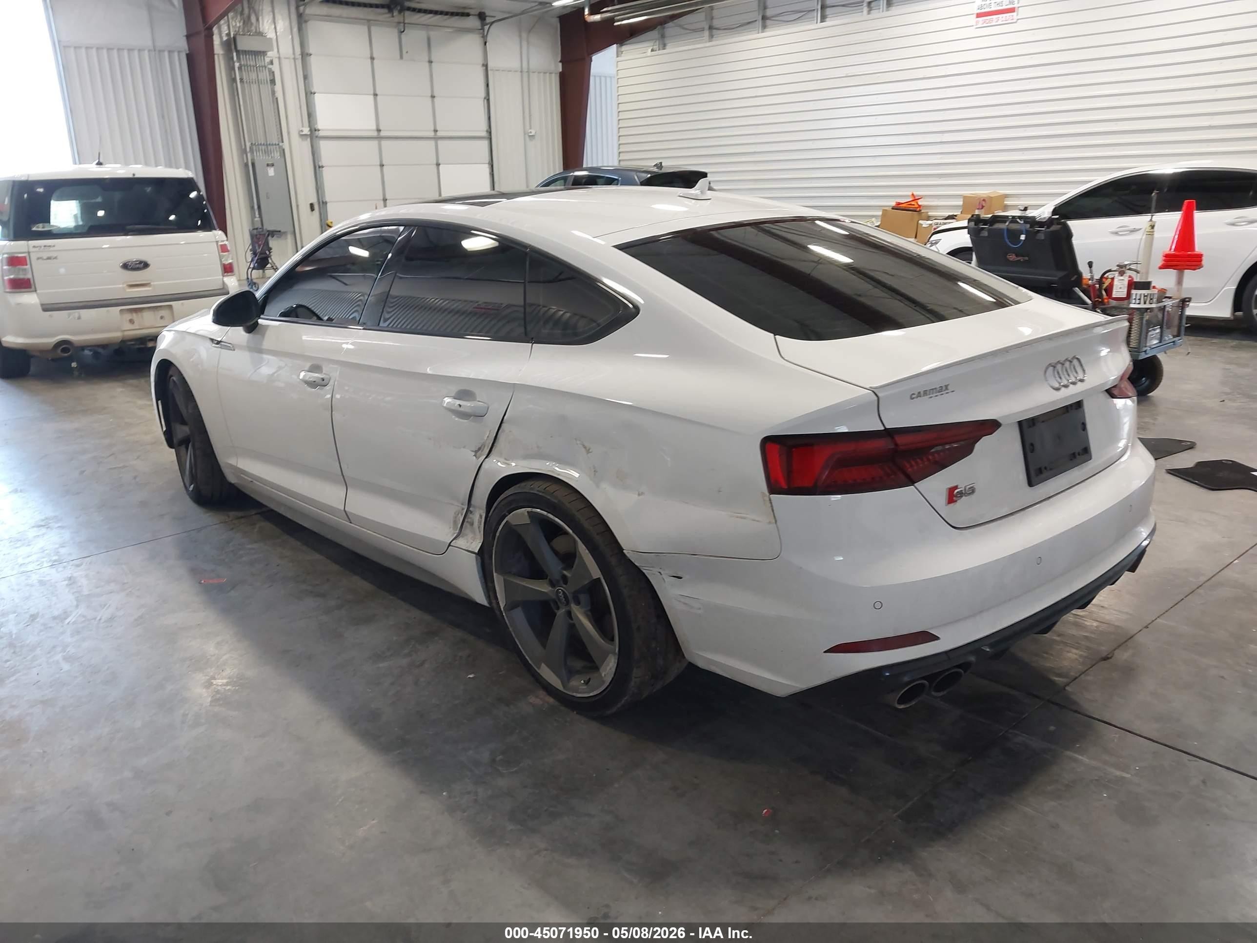 2019 Audi S5 3.0t Premium White vin: WAUB4CF51KA000469