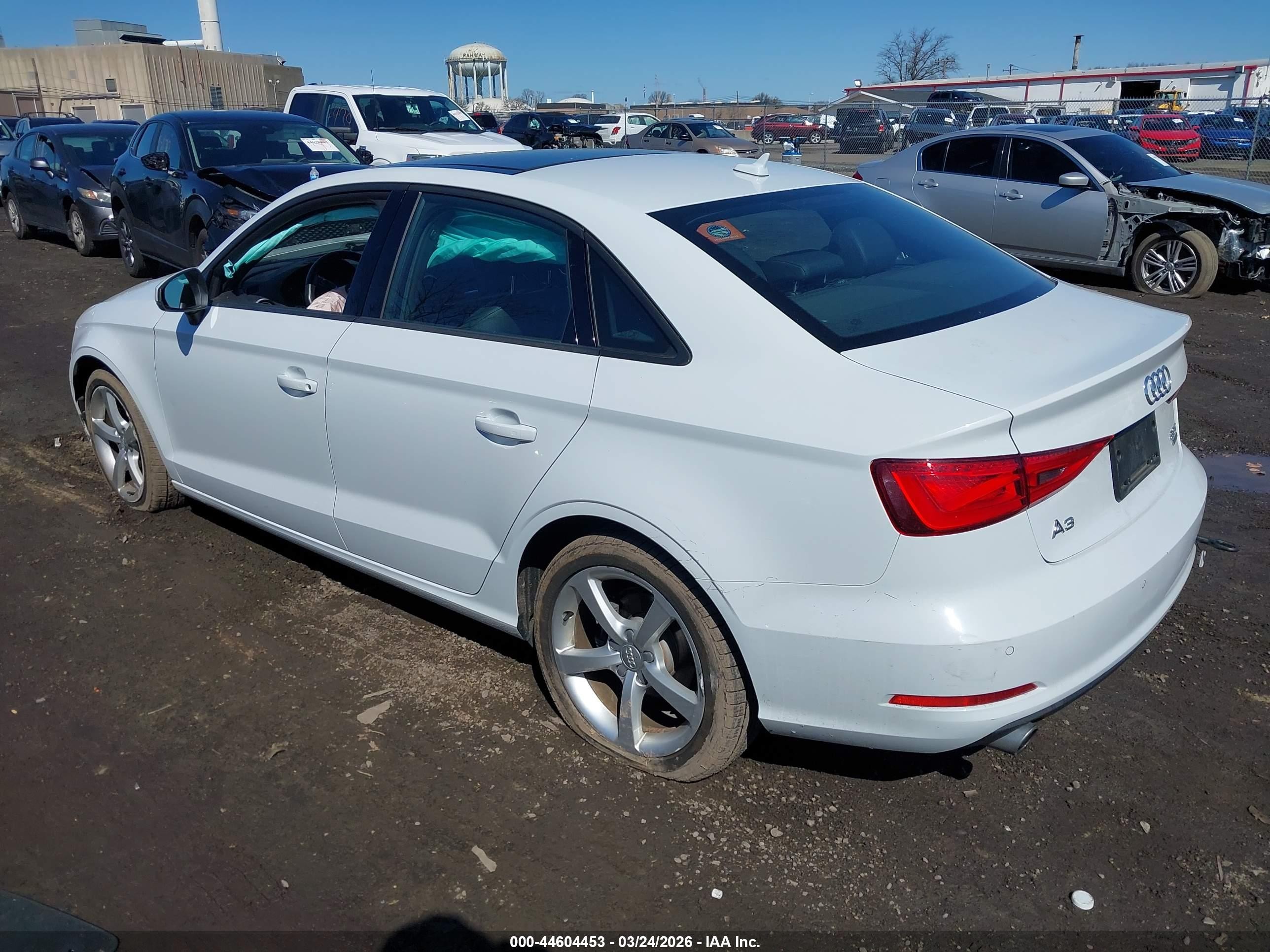 2016 Audi A3 2.0t Premium White vin: WAUB8GFF0G1030364