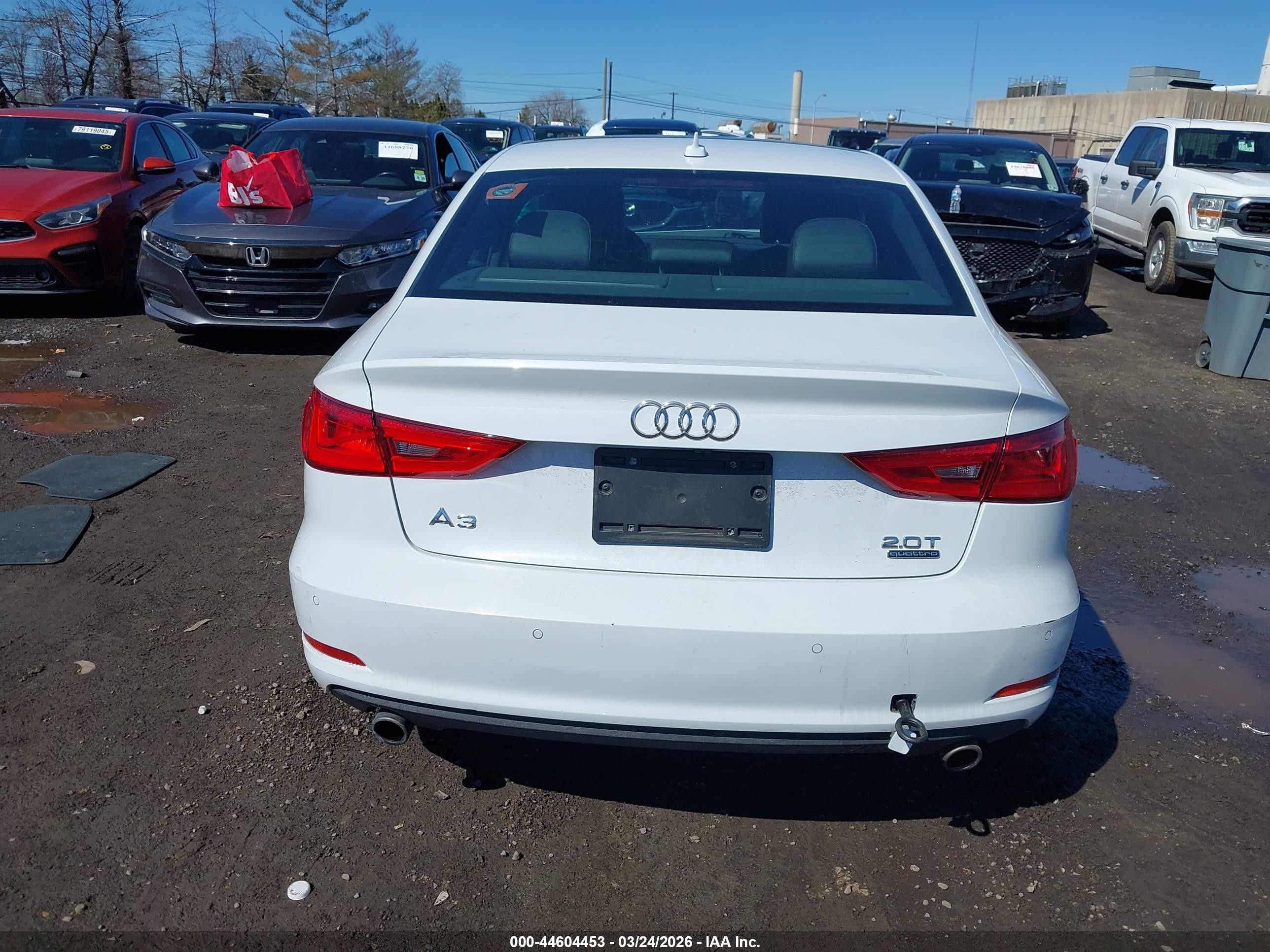 2016 Audi A3 2.0t Premium White vin: WAUB8GFF0G1030364