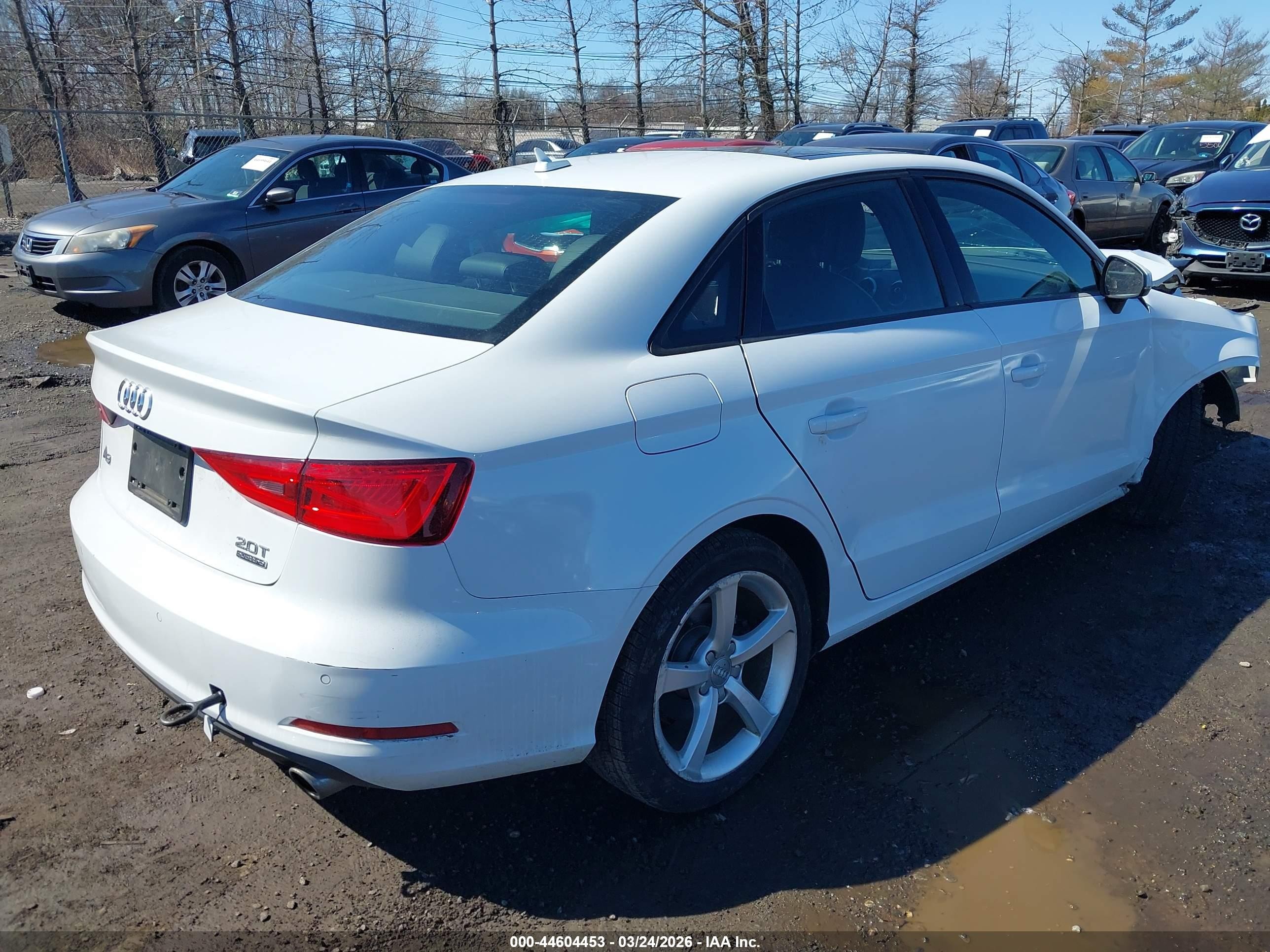 2016 Audi A3 2.0t Premium White vin: WAUB8GFF0G1030364