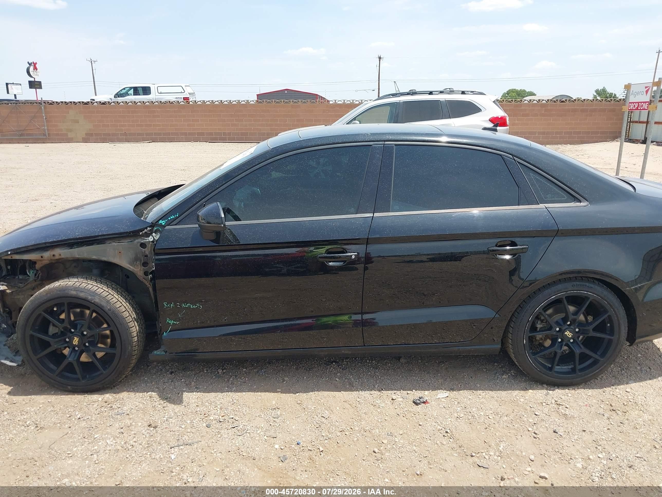 2016 Audi A3 2.0t Premium Black vin: WAUB8GFF4G1064713