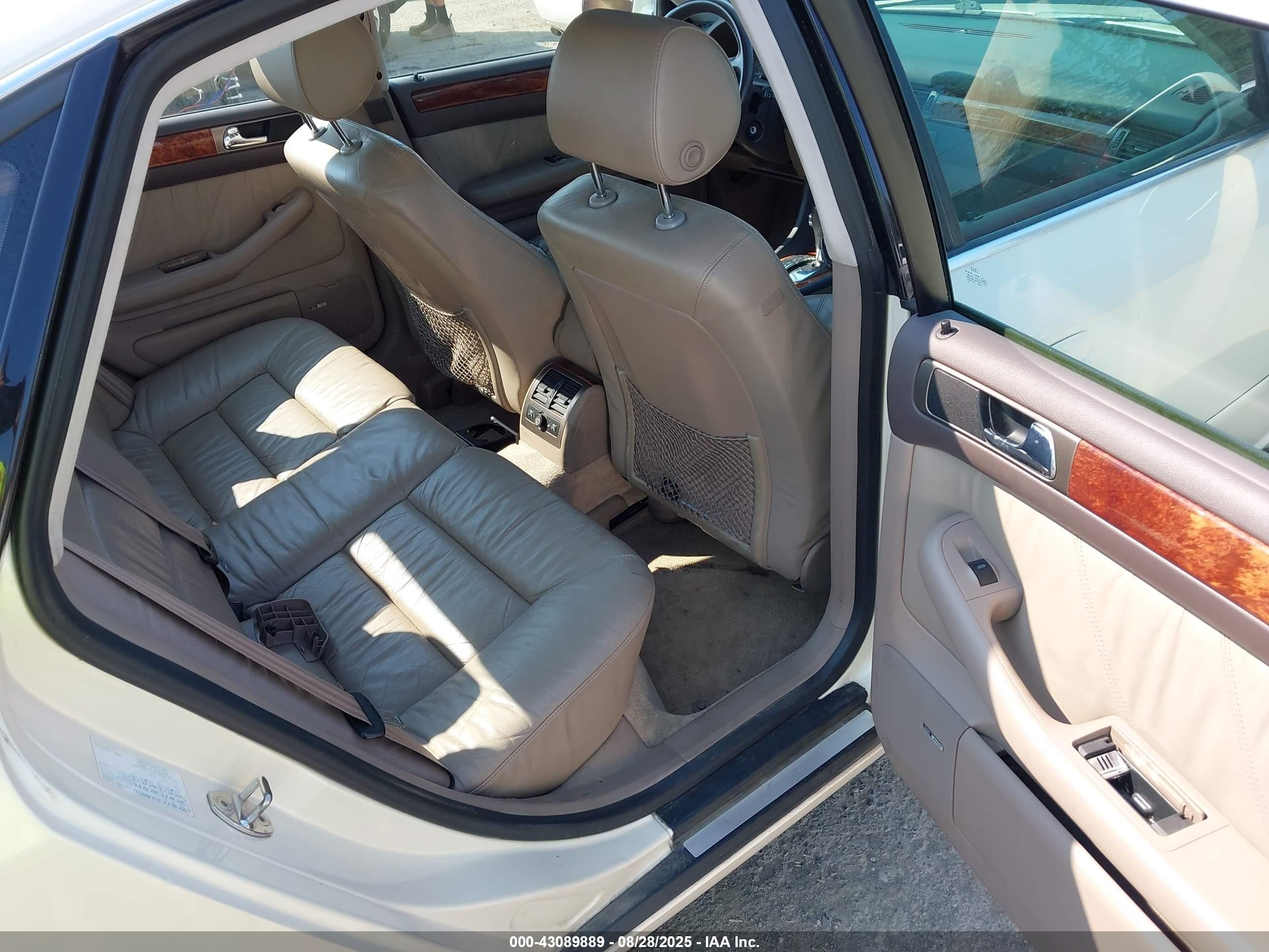 1999 Audi A6   White vin: WAUBA24B7XN137475
