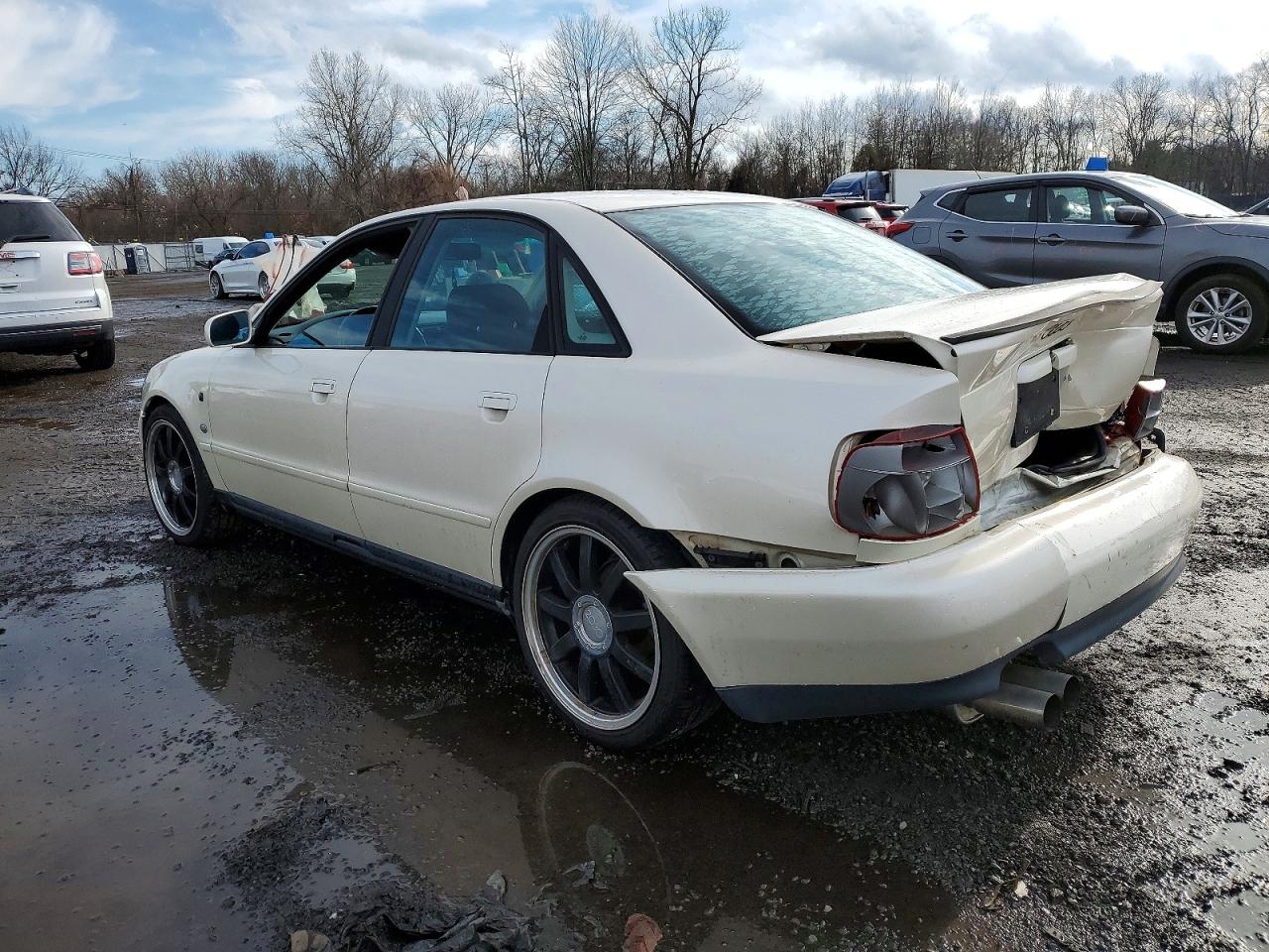 1997 Audi A4 1.8t White vin: WAUBB88D6VA175134