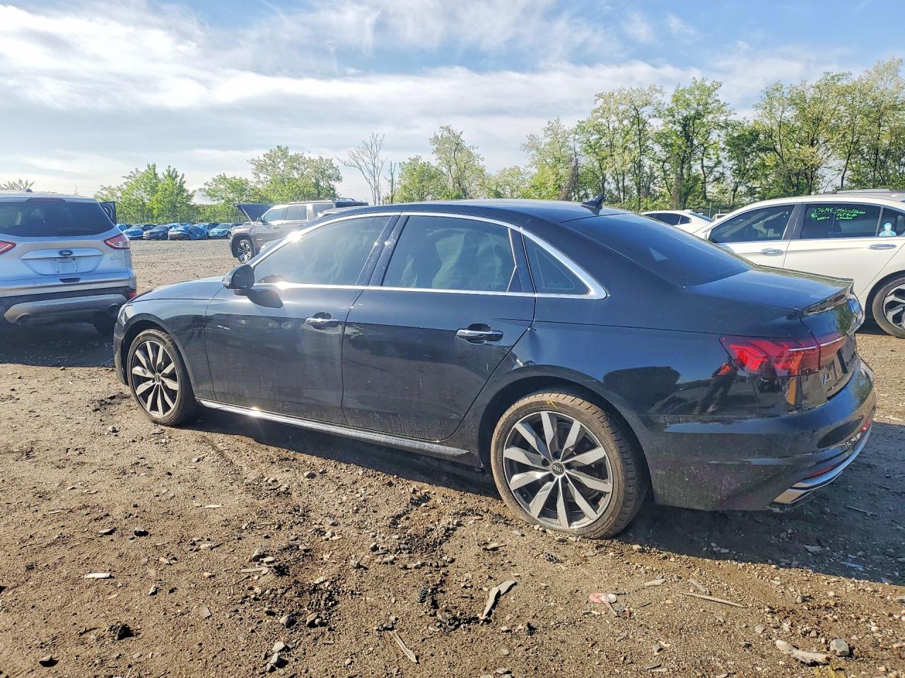 2021 Audi A4 Premium Plus 40 Черный vin: WAUBBAF44MA058712