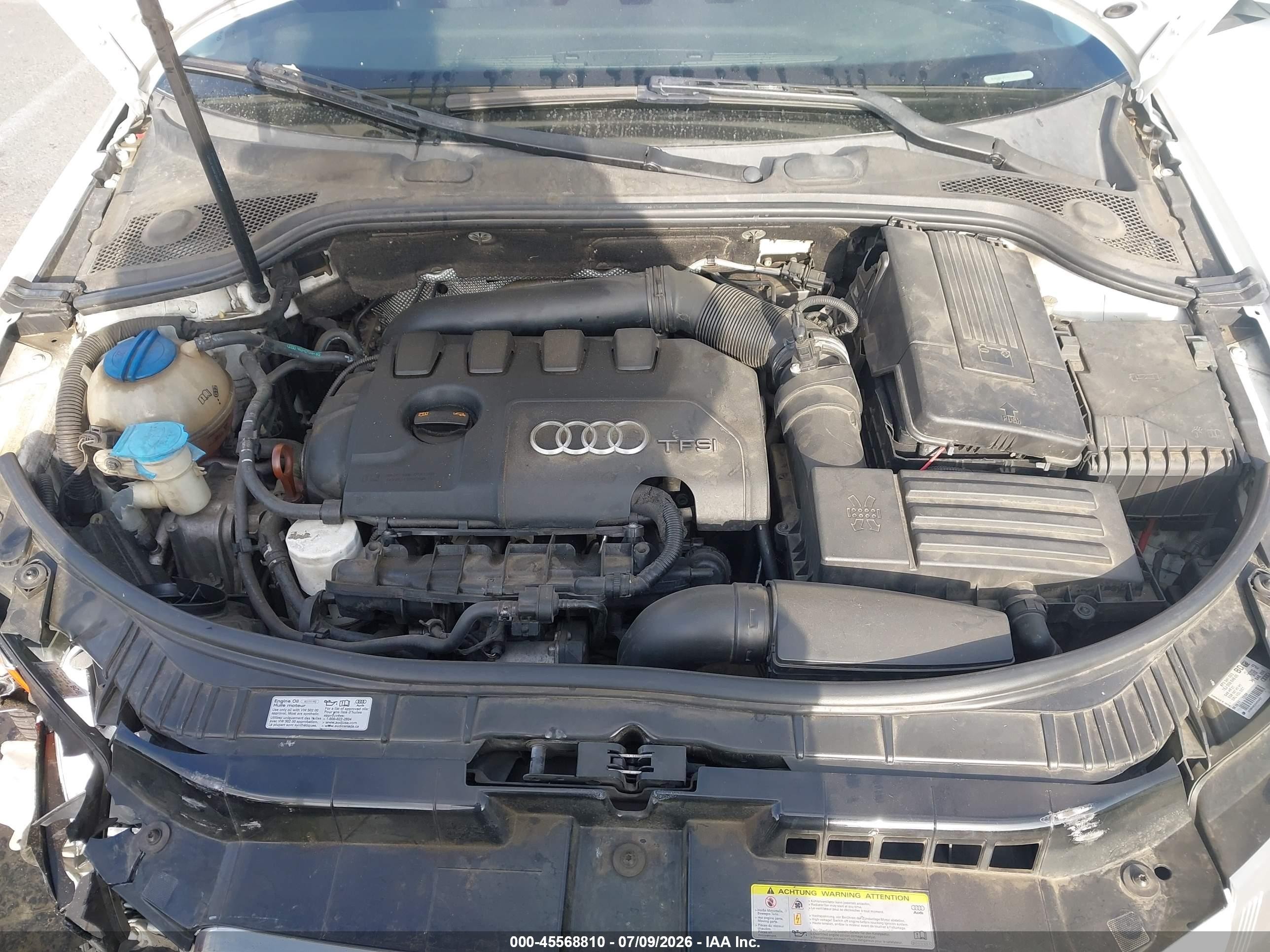 2012 Audi A3 2.0t Premium Белый vin: WAUBEAFM2CA051781