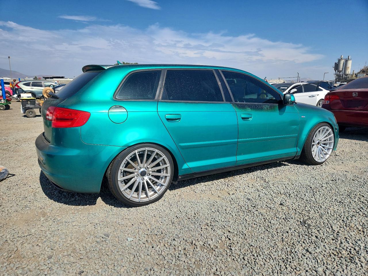 2011 Audi A3 Premium Green vin: WAUBEAFM5BA038943
