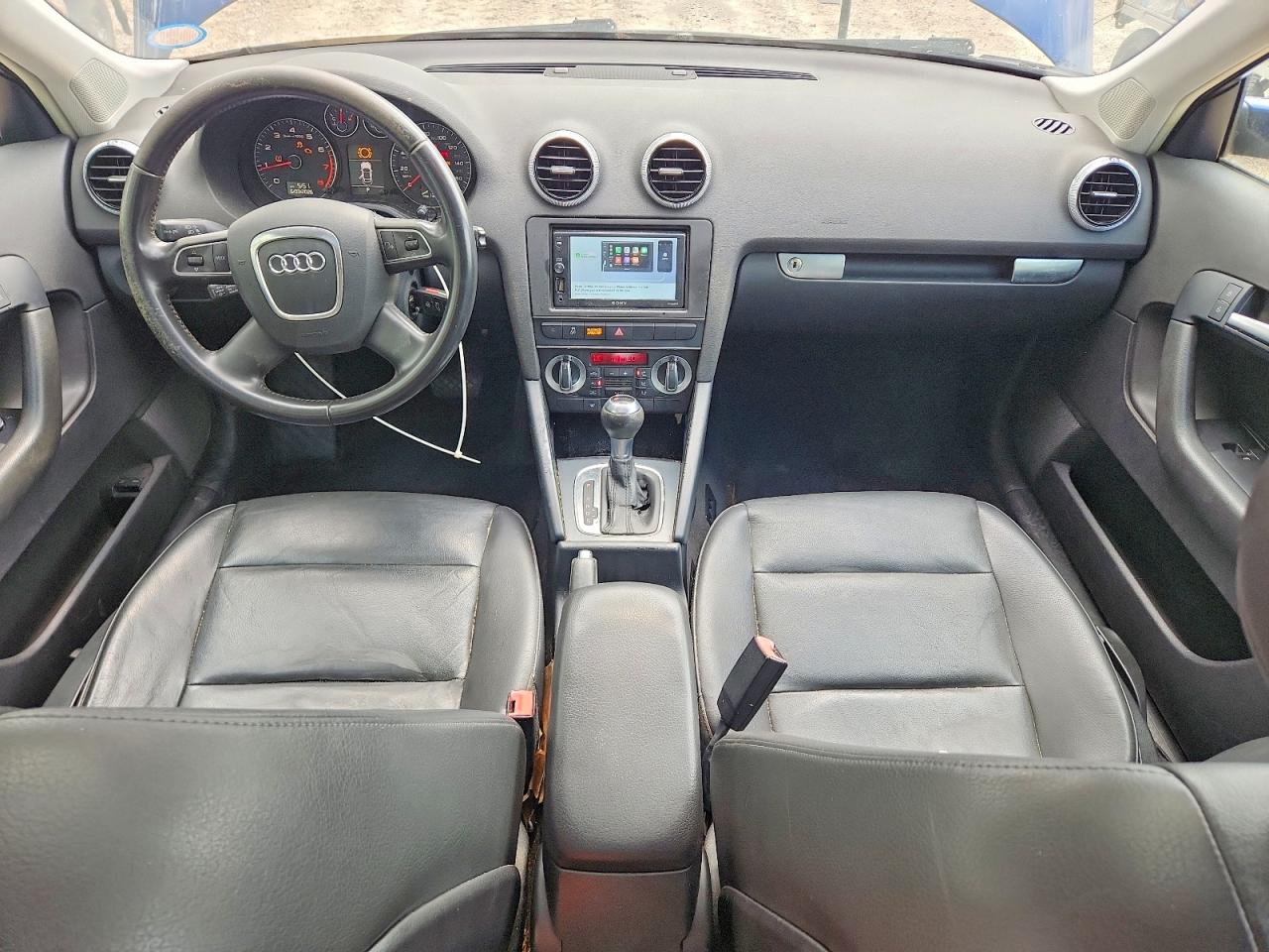 2012 Audi A3 Premium Синий vin: WAUBEAFM7CA104250