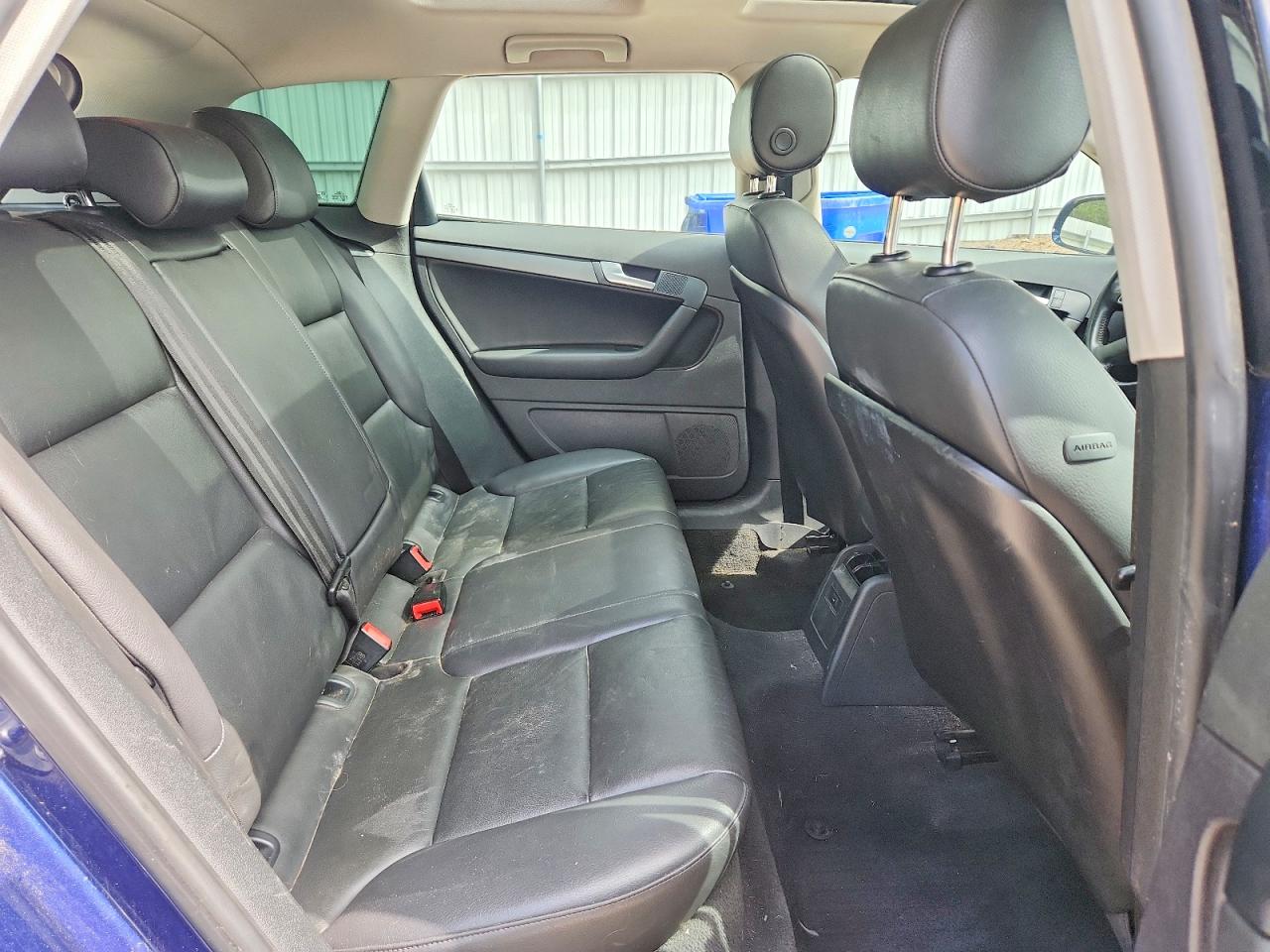 2012 Audi A3 Premium Синий vin: WAUBEAFM7CA104250