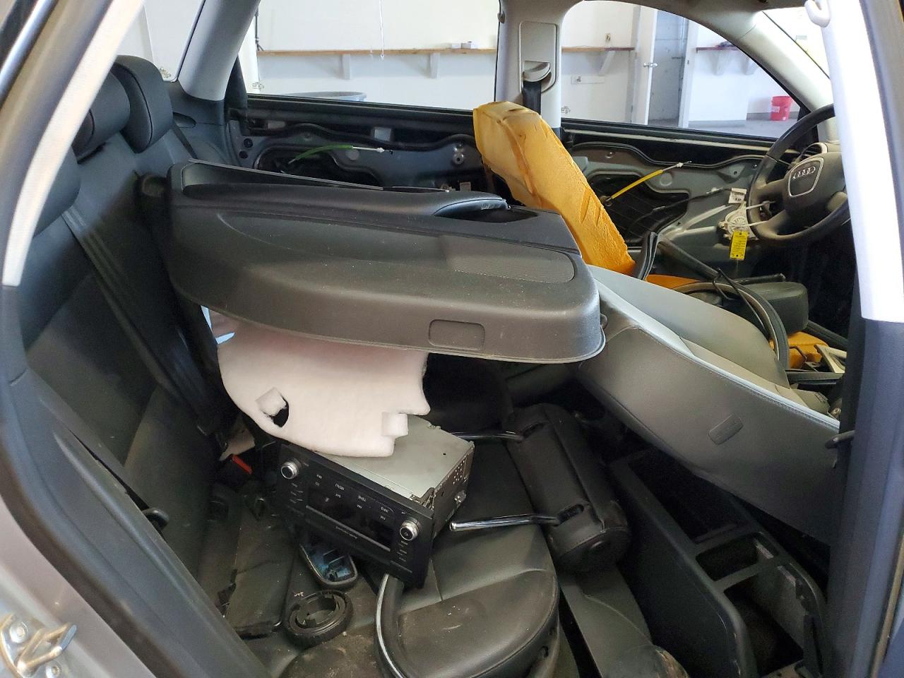 2010 Audi A3 Premium Gray vin: WAUBEBFM8AA106625