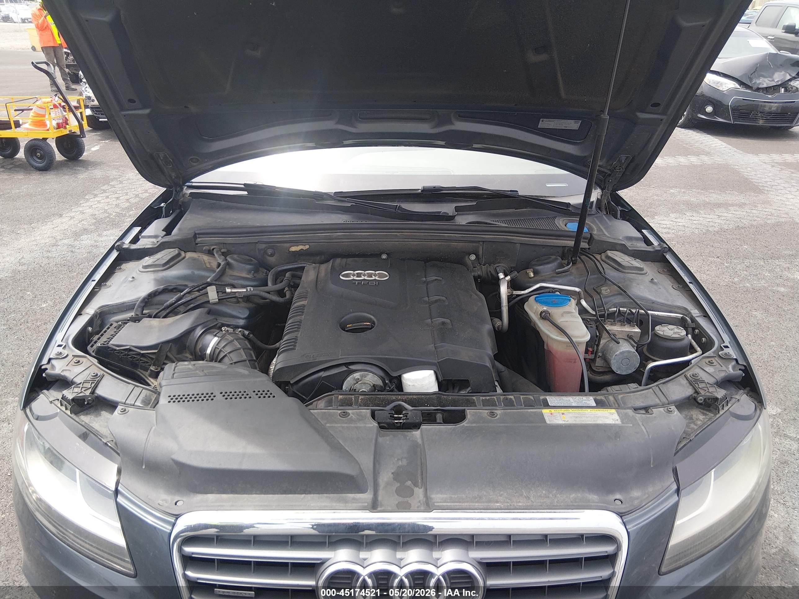 2010 Audi A4 2.0t Premium Gray vin: WAUBFAFL0AN030695
