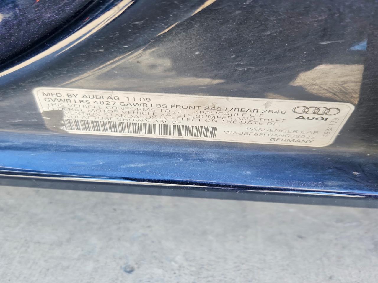2010 Audi A4 Premium Blue vin: WAUBFAFL0AN038022