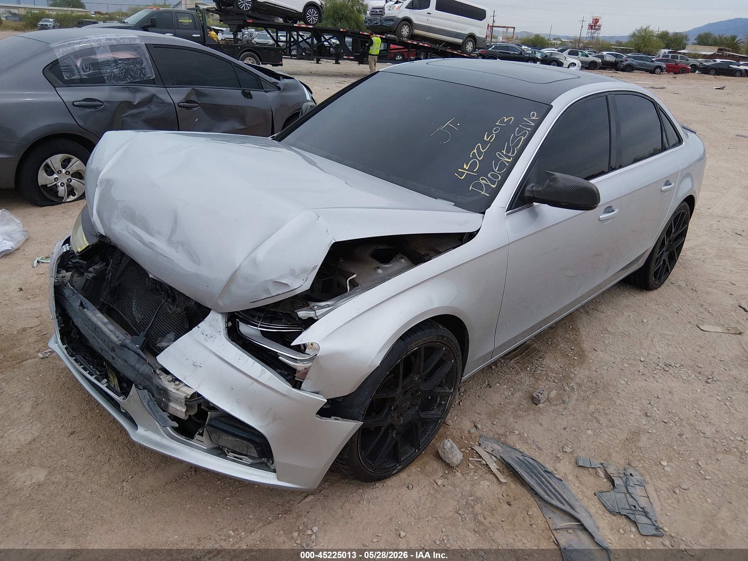 2013 Audi A4 2.0t Premium Silver vin: WAUBFAFL0DA161170