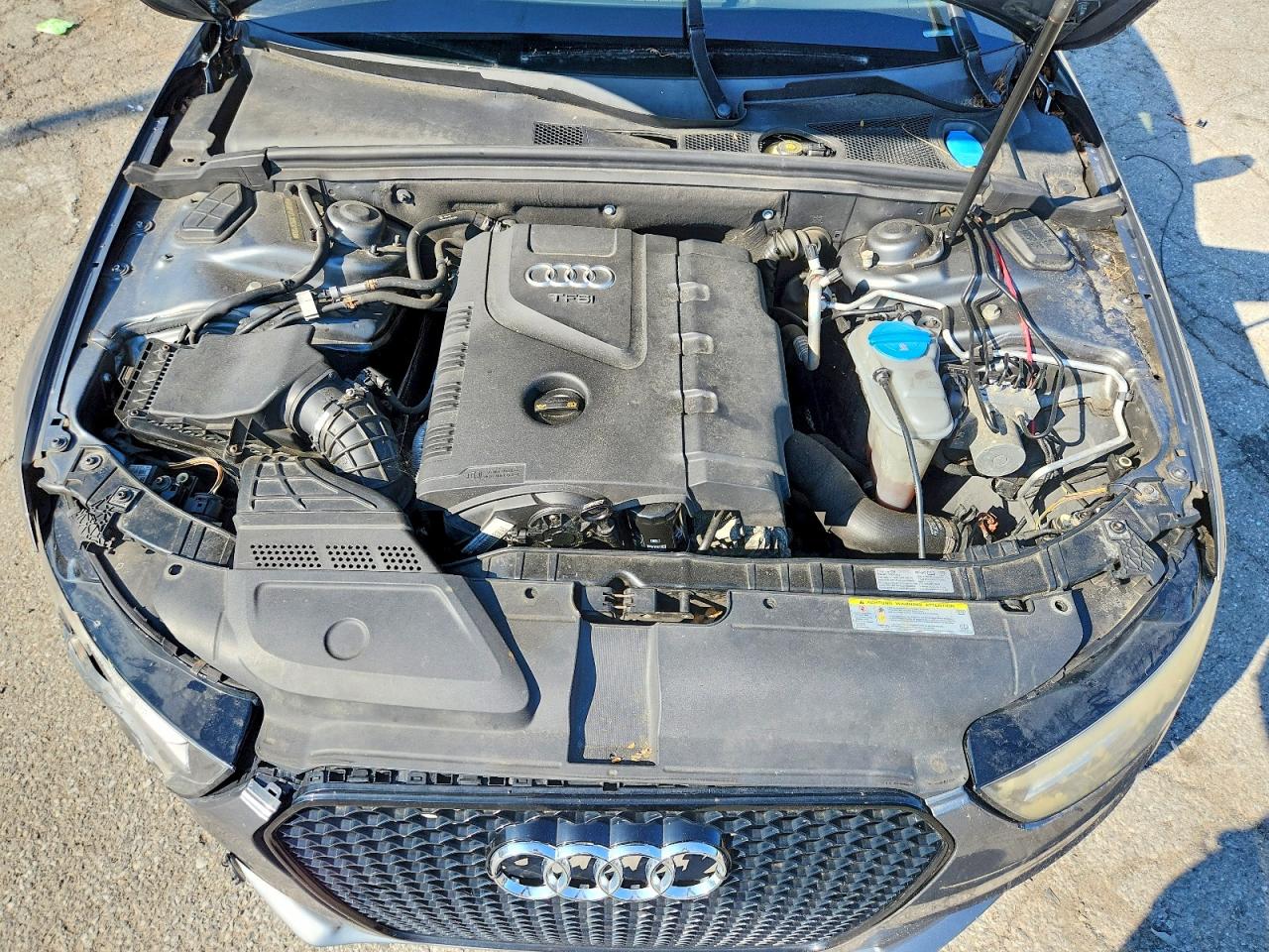 2013 Audi A4 Premium Silver vin: WAUBFAFL0DN041362