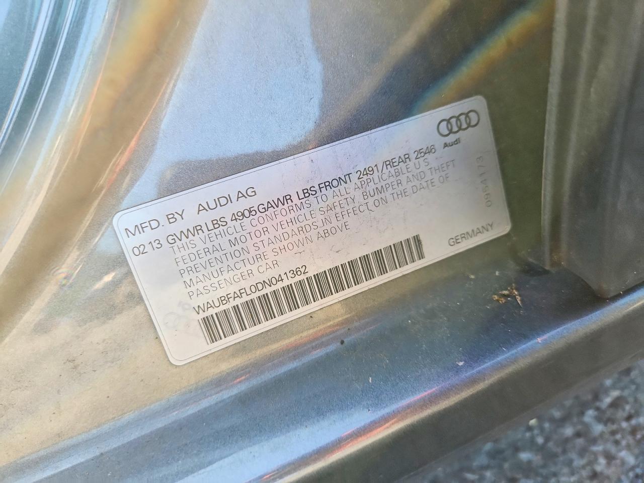 2013 Audi A4 Premium Silver vin: WAUBFAFL0DN041362