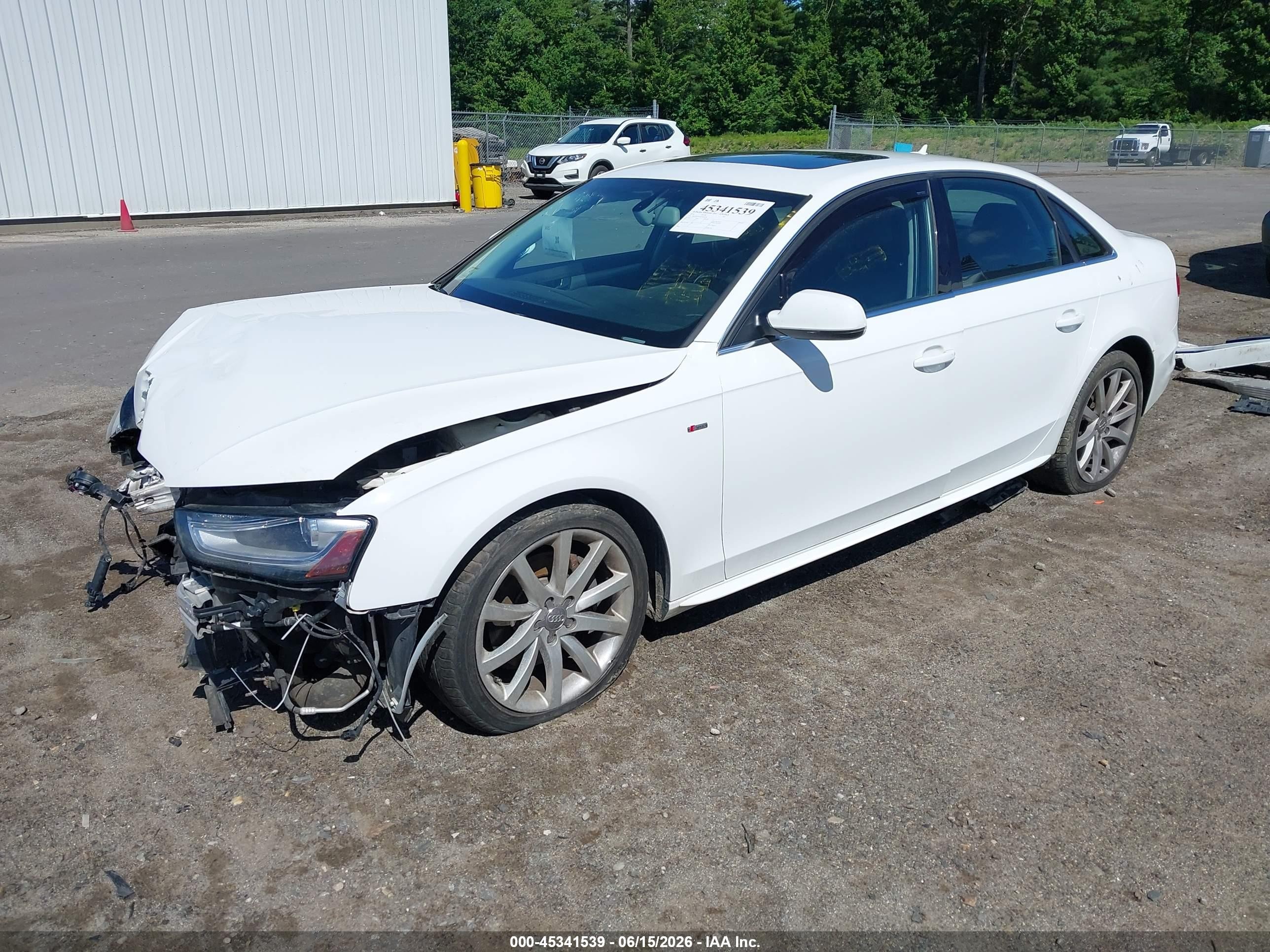 2014 Audi A4 2.0t Premium White vin: WAUBFAFL0EA050779