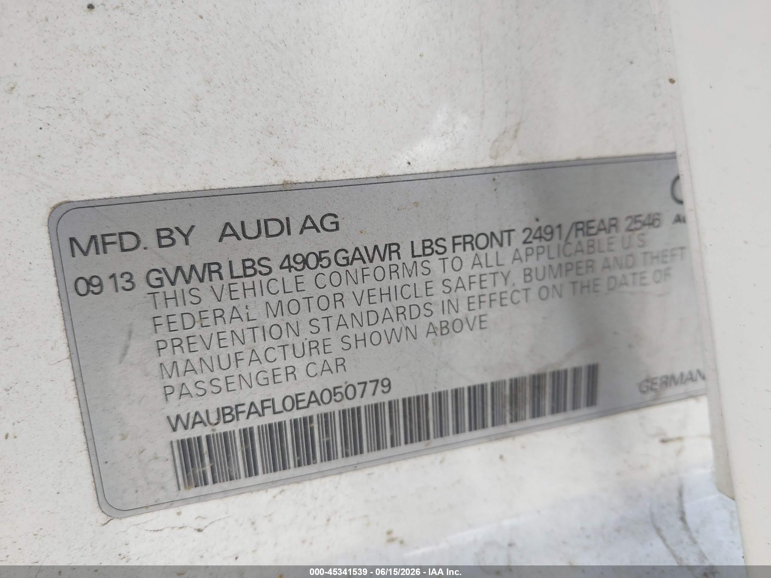 2014 Audi A4 2.0t Premium White vin: WAUBFAFL0EA050779