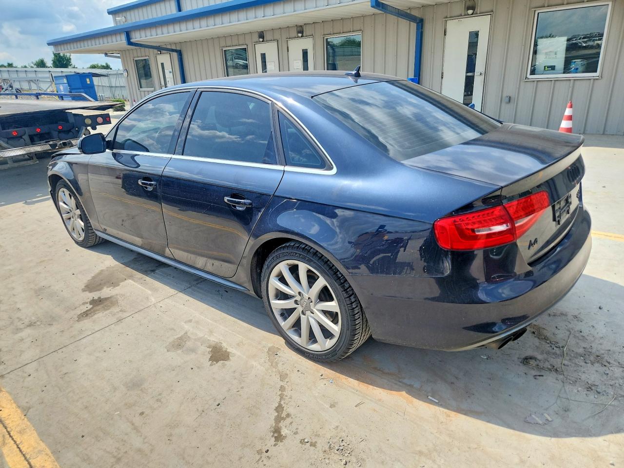 2014 Audi A4 Premium Gray vin: WAUBFAFL0EN001915