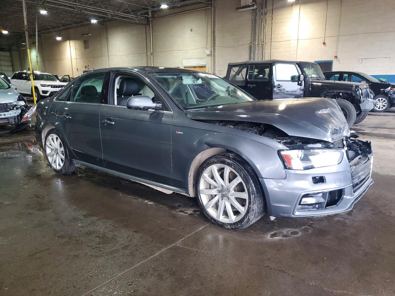 2014 Audi A4 Premium Серебряный vin: WAUBFAFL0EN031495