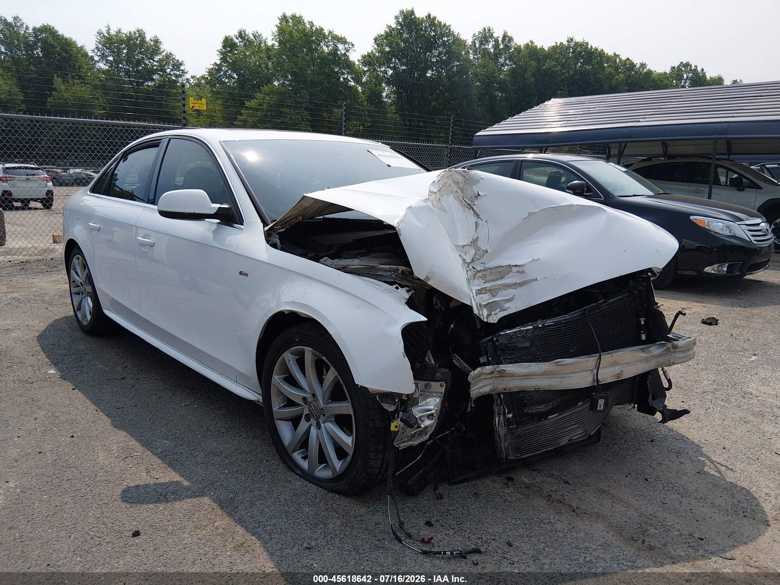 2014 Audi A4 2.0t Premium White vin: WAUBFAFL0EN043811