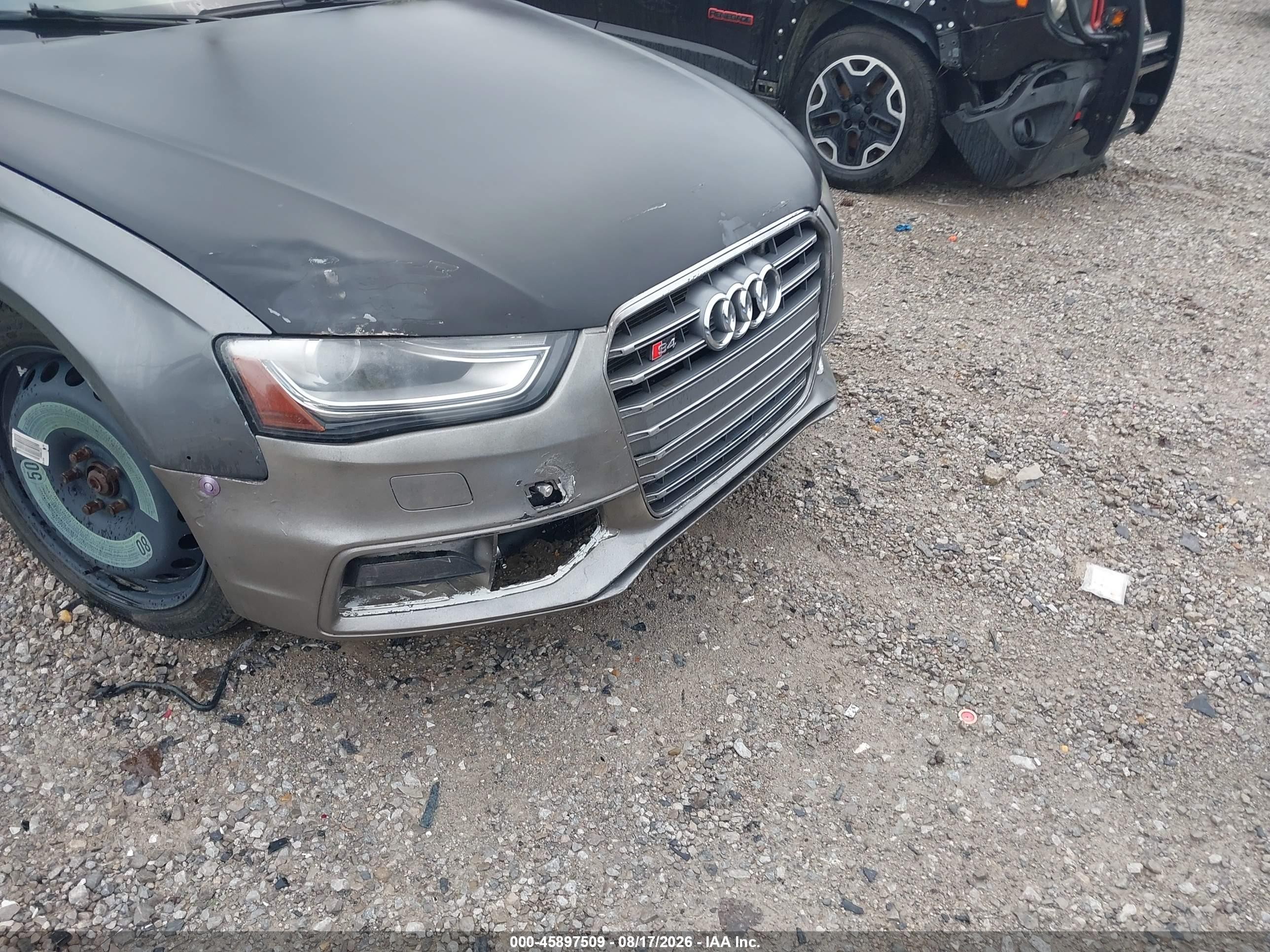 2015 Audi A4 2.0t Premium Gray vin: WAUBFAFL0FN022698