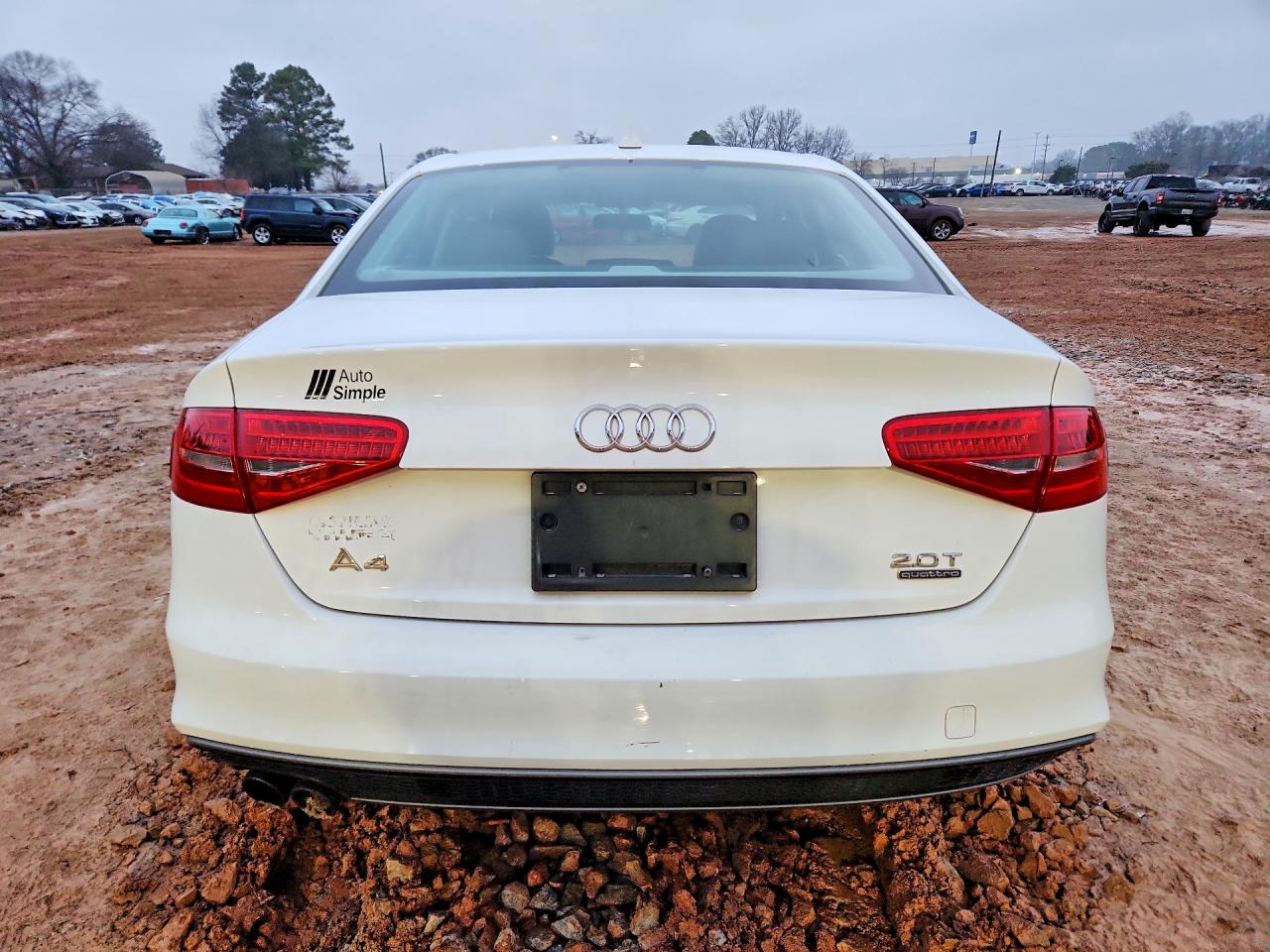 2015 Audi A4 Premium White vin: WAUBFAFL0FN043146
