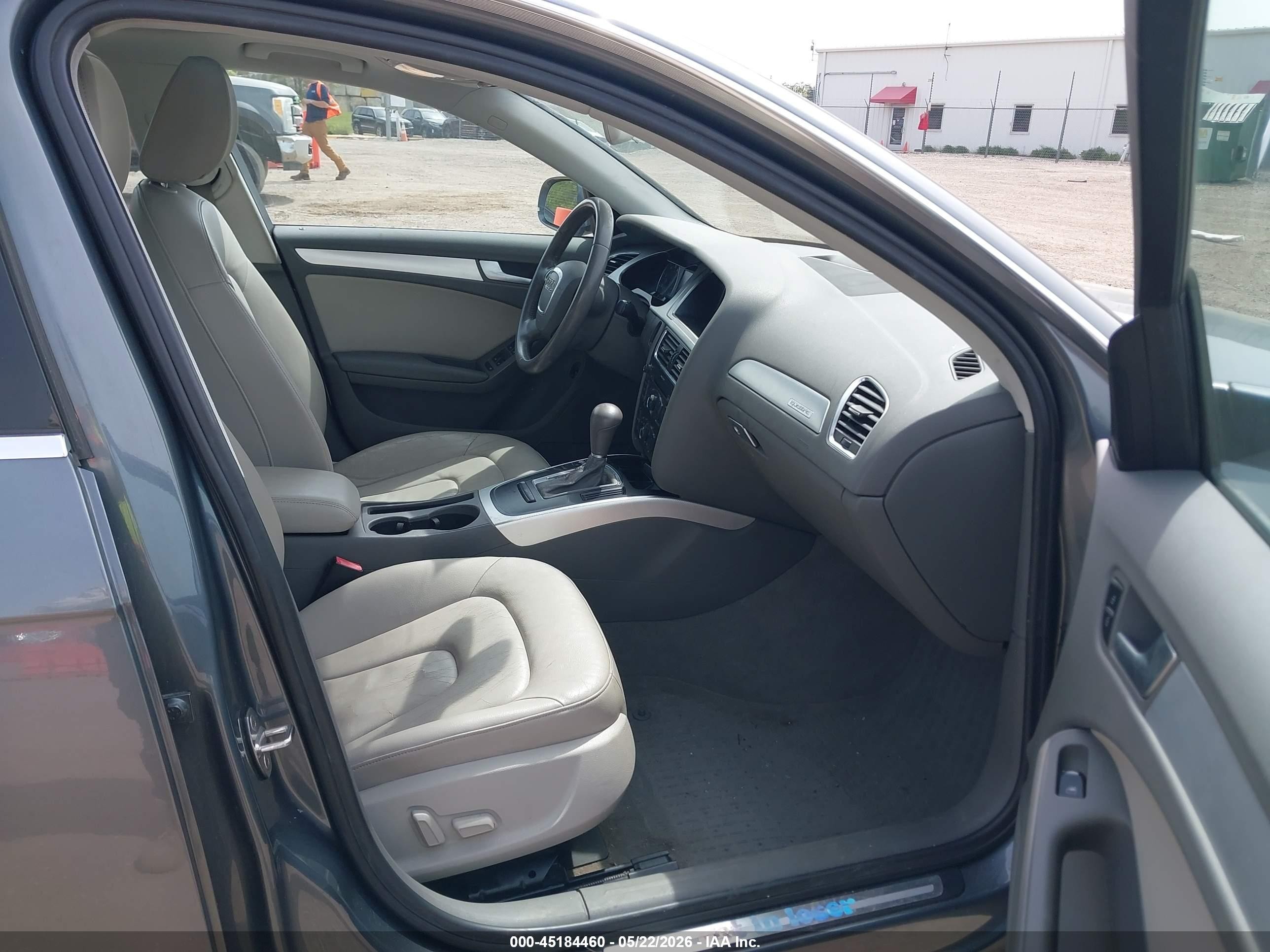 2012 Audi A4 2.0t Premium Gray vin: WAUBFAFL1CN010443