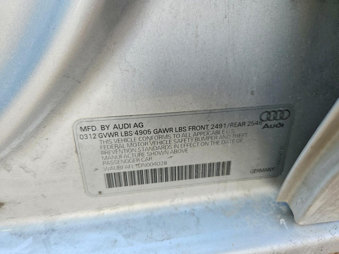 2013 Audi A4 Premium Silver vin: WAUBFAFL1DN004028