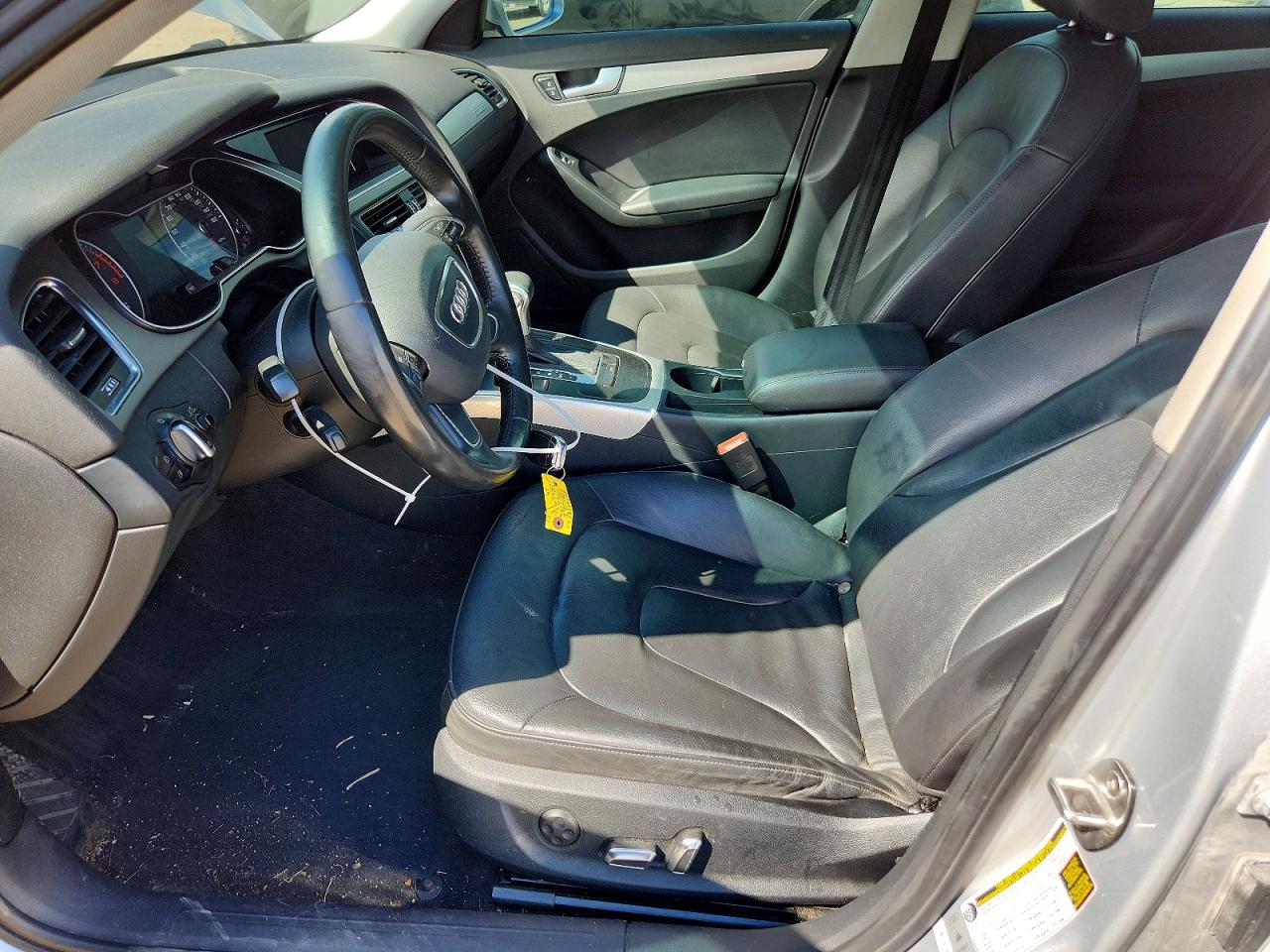 2013 Audi A4 Premium Silver vin: WAUBFAFL1DN004028