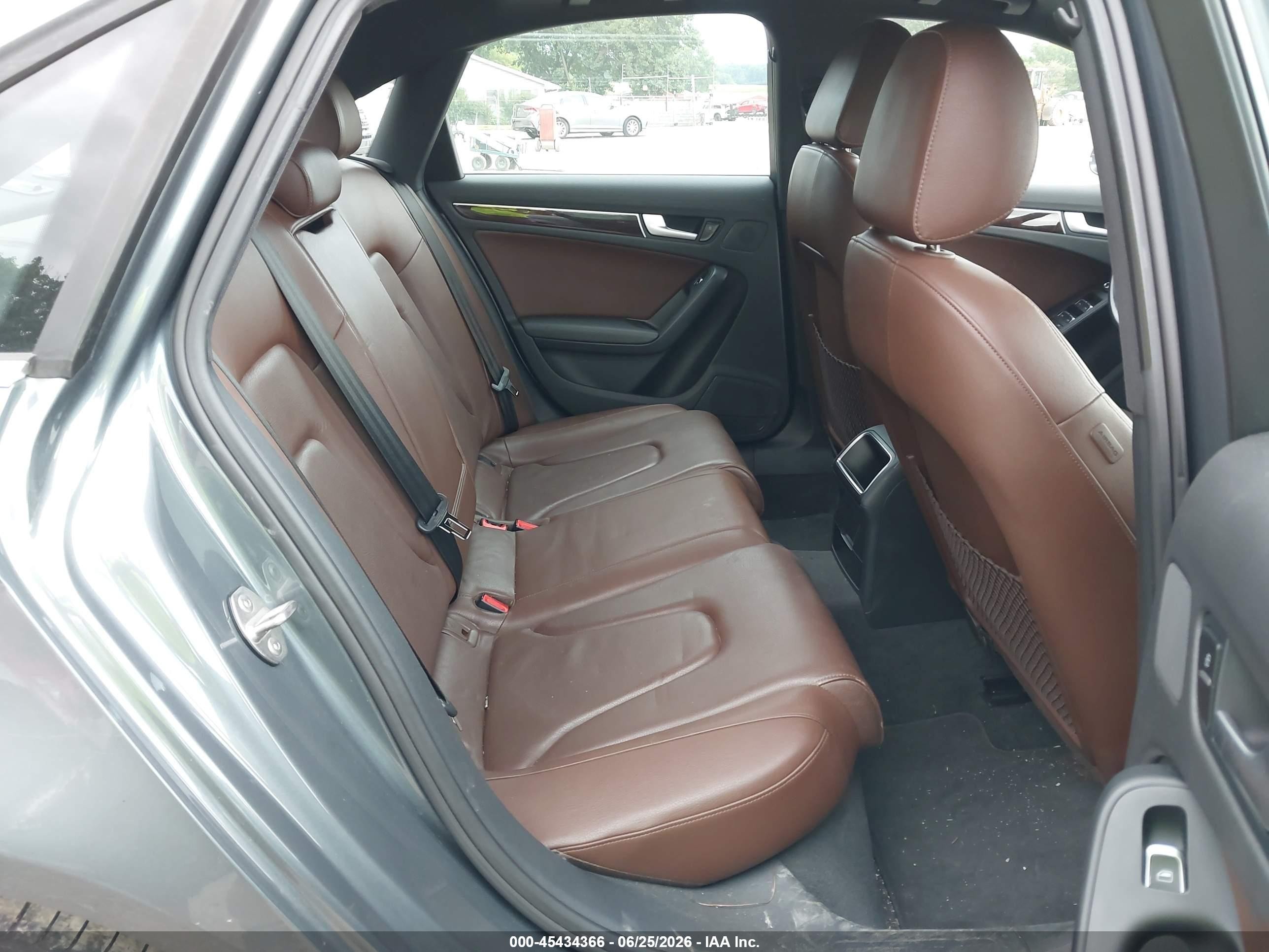 2013 Audi A4 2.0t Premium Gray vin: WAUBFAFL1DN034016