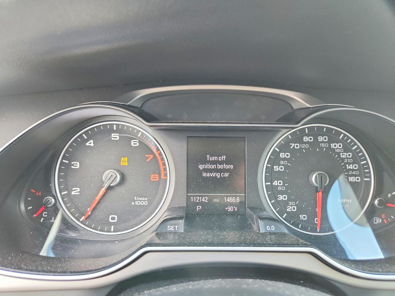 2014 Audi A4 Premium Черный vin: WAUBFAFL1EN003043