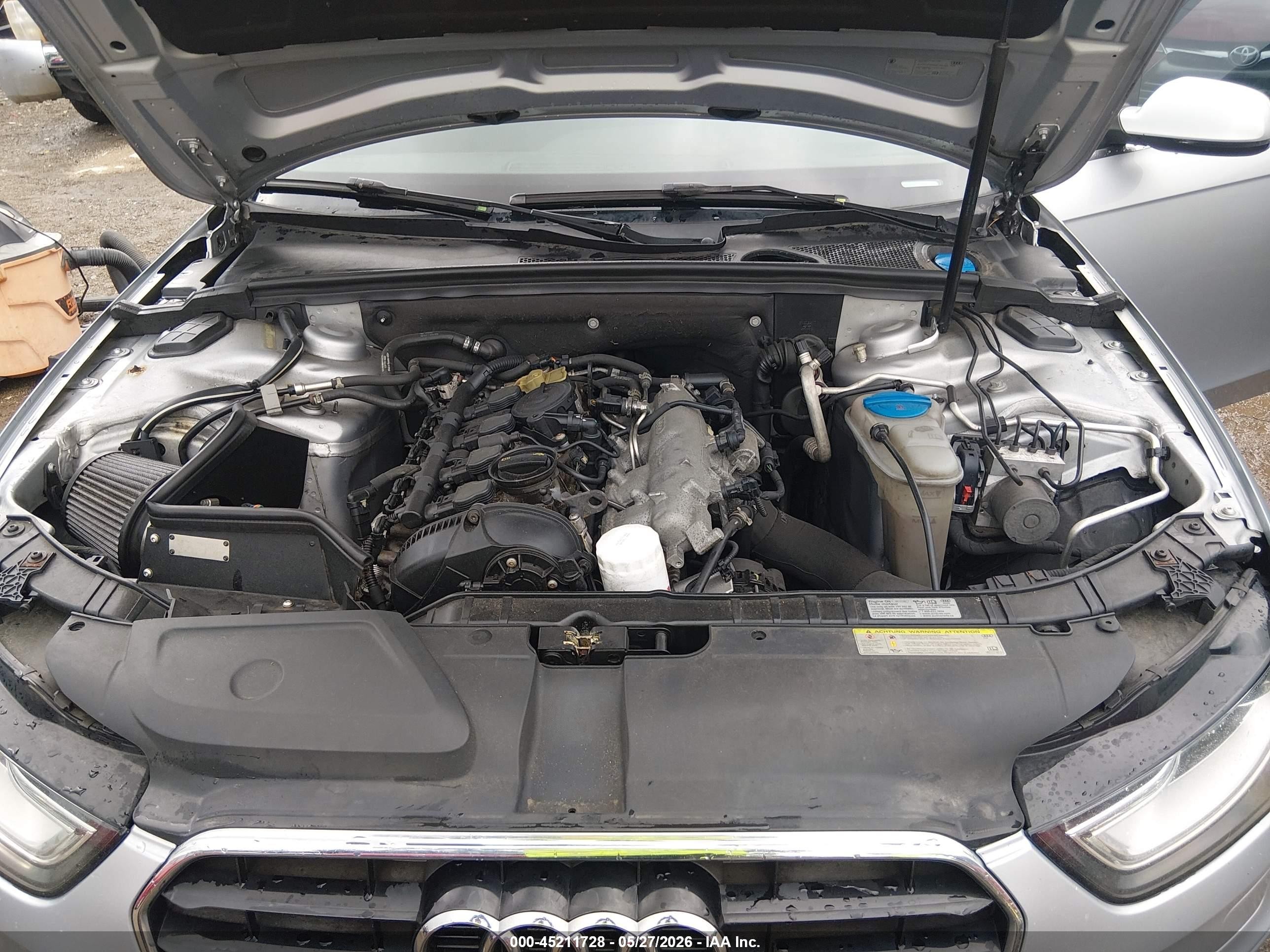 2015 Audi A4 2.0t Premium Silver vin: WAUBFAFL1FN005246
