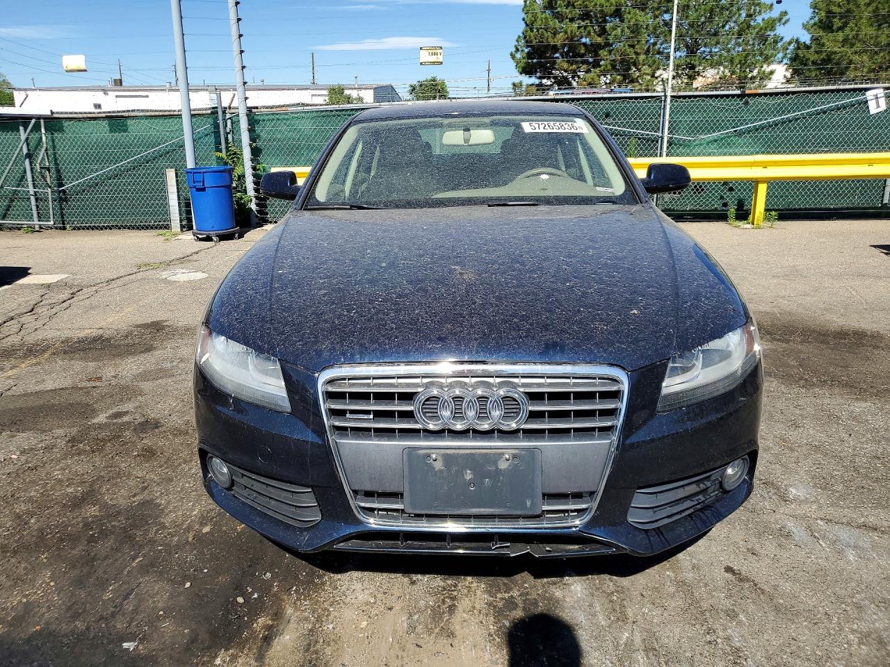 2011 Audi A4 Premium Синий vin: WAUBFAFL2BN014032