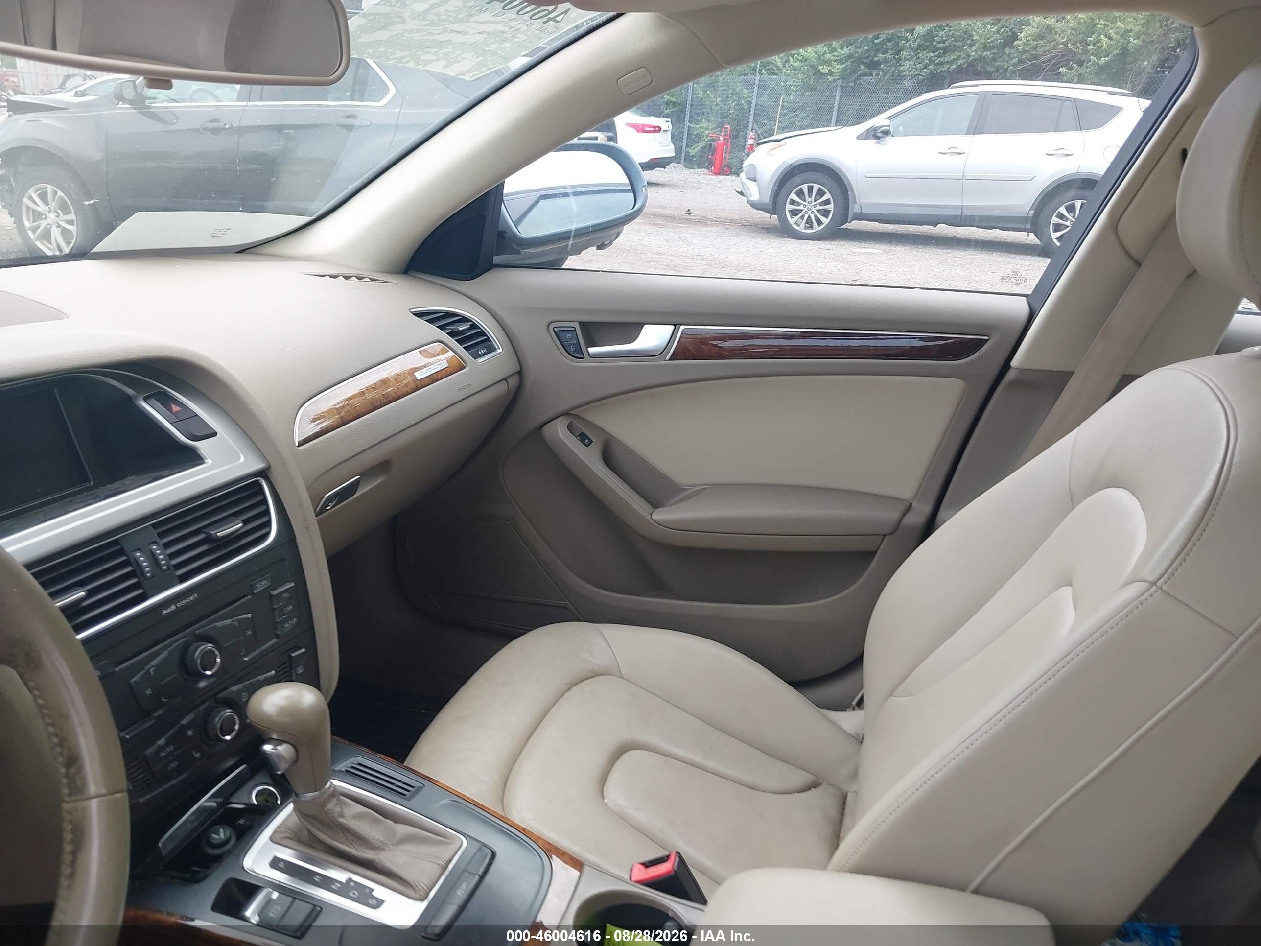 2011 Audi A4 2.0t Premium Черный vin: WAUBFAFL2BN035799