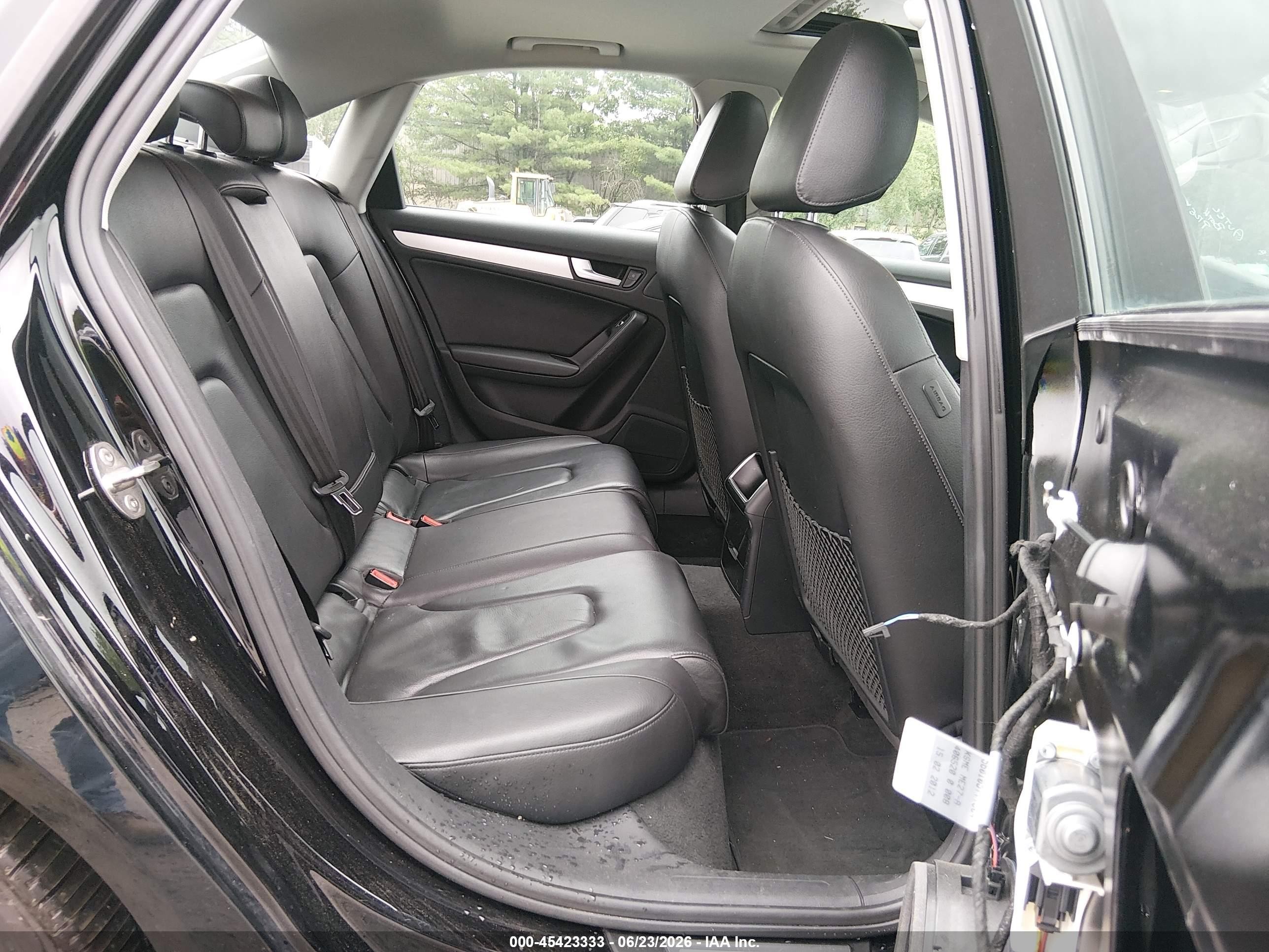 2013 Audi A4 2.0t Premium Black vin: WAUBFAFL2DN008220