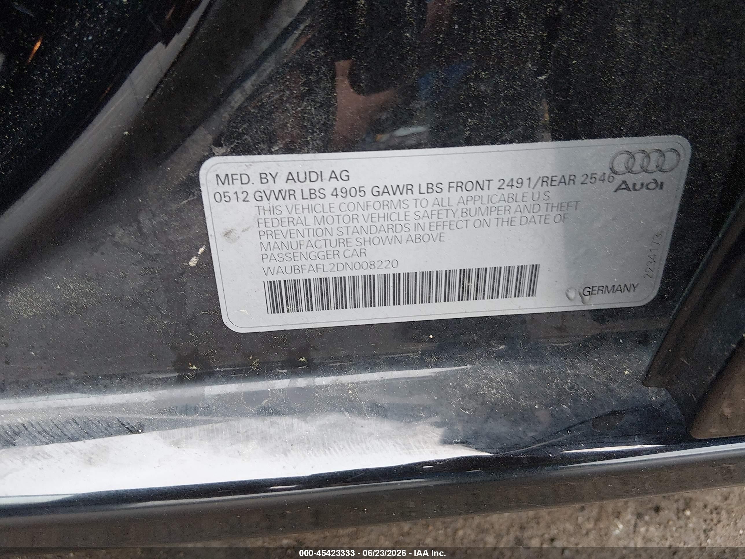 2013 Audi A4 2.0t Premium Black vin: WAUBFAFL2DN008220
