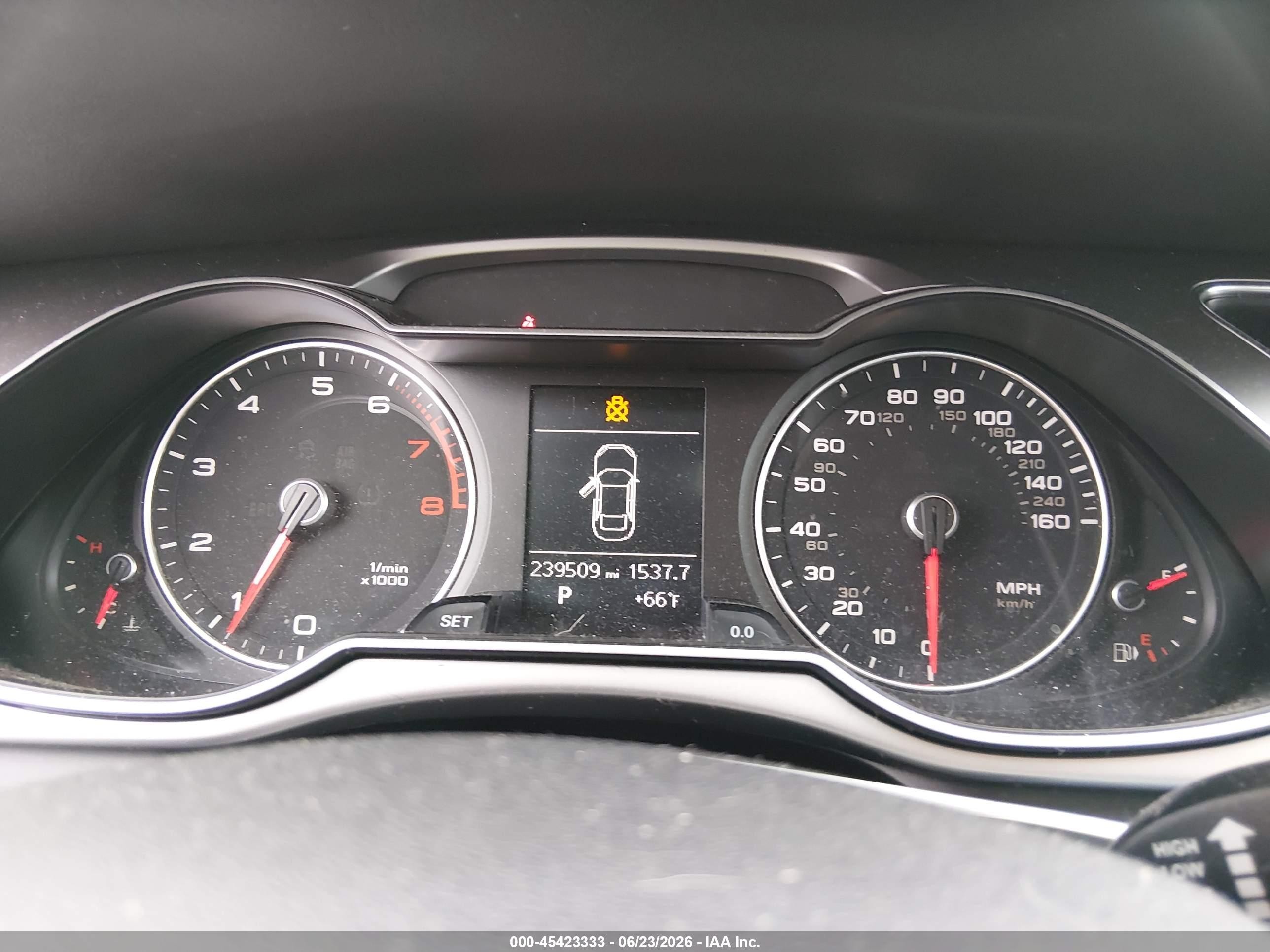 2013 Audi A4 2.0t Premium Black vin: WAUBFAFL2DN008220