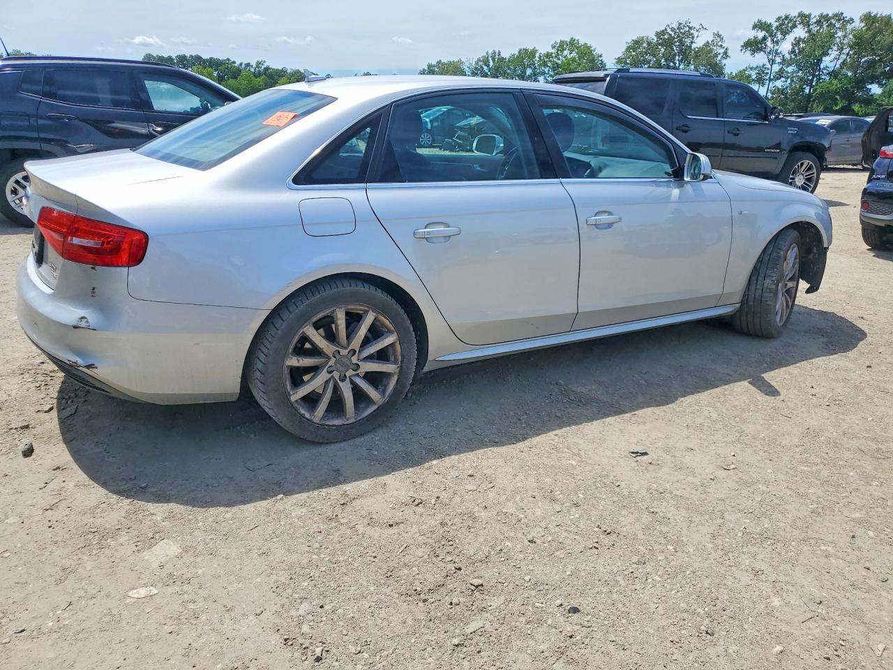 2014 Audi A4 Premium Silver vin: WAUBFAFL2EN030512