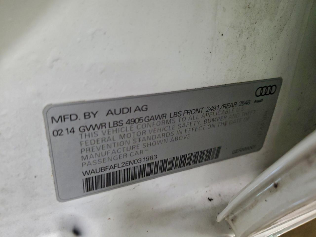2014 Audi A4 Premium White vin: WAUBFAFL2EN031983
