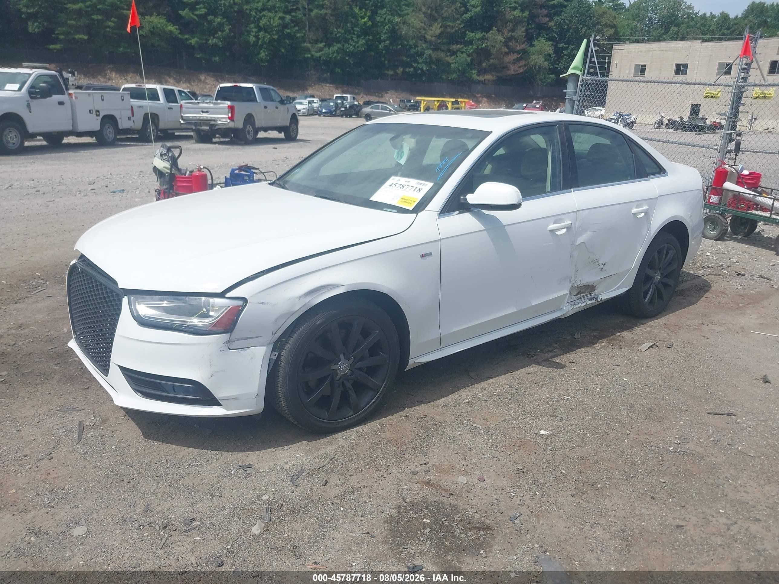 2014 Audi A4 2.0t Premium White vin: WAUBFAFL2EN035774
