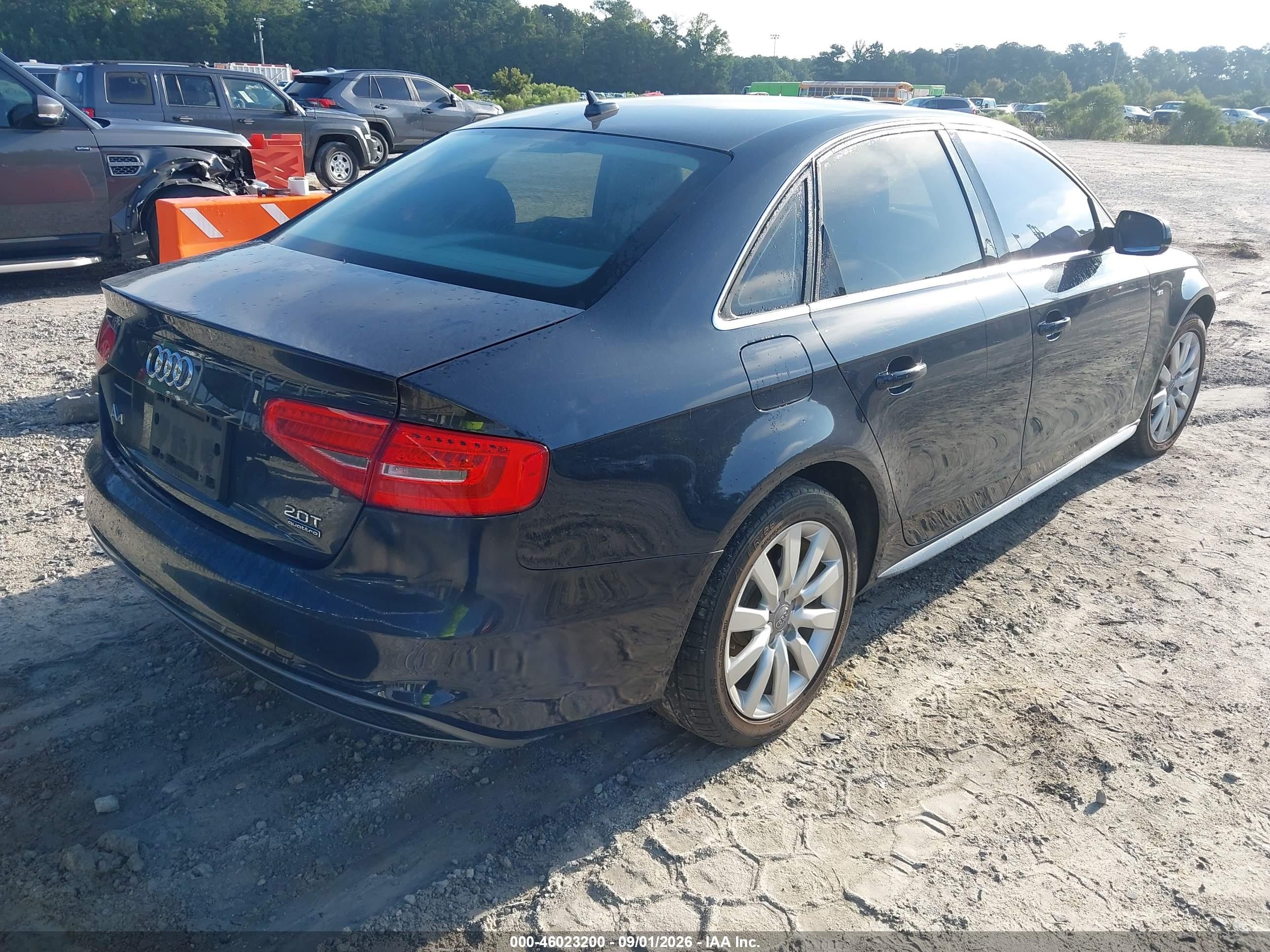 2015 Audi A4 2.0t Premium Черный vin: WAUBFAFL2FN023285