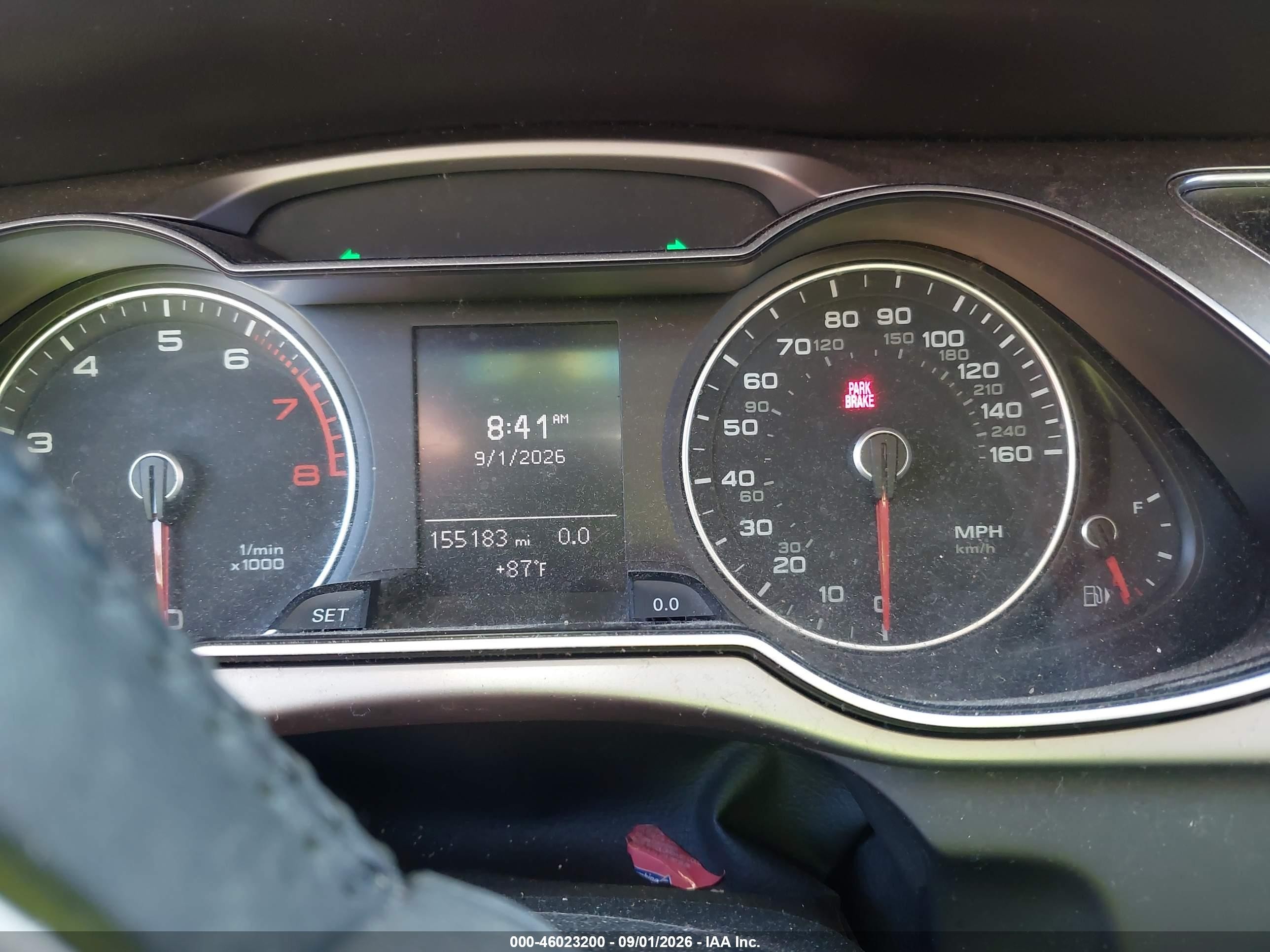 2015 Audi A4 2.0t Premium Черный vin: WAUBFAFL2FN023285