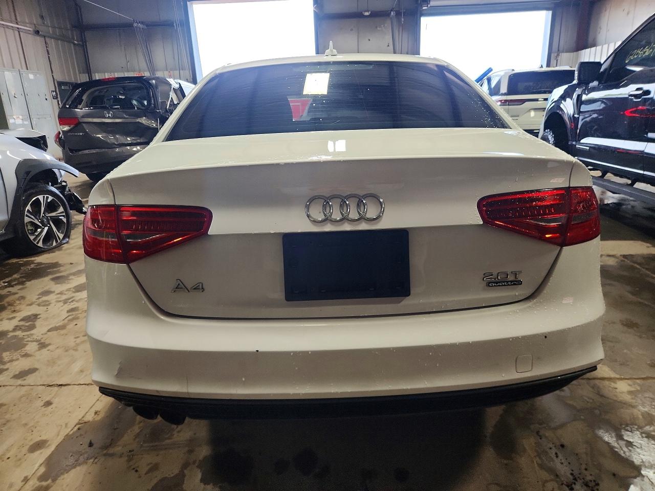2016 Audi A4 Premium S-line White vin: WAUBFAFL2GN003216