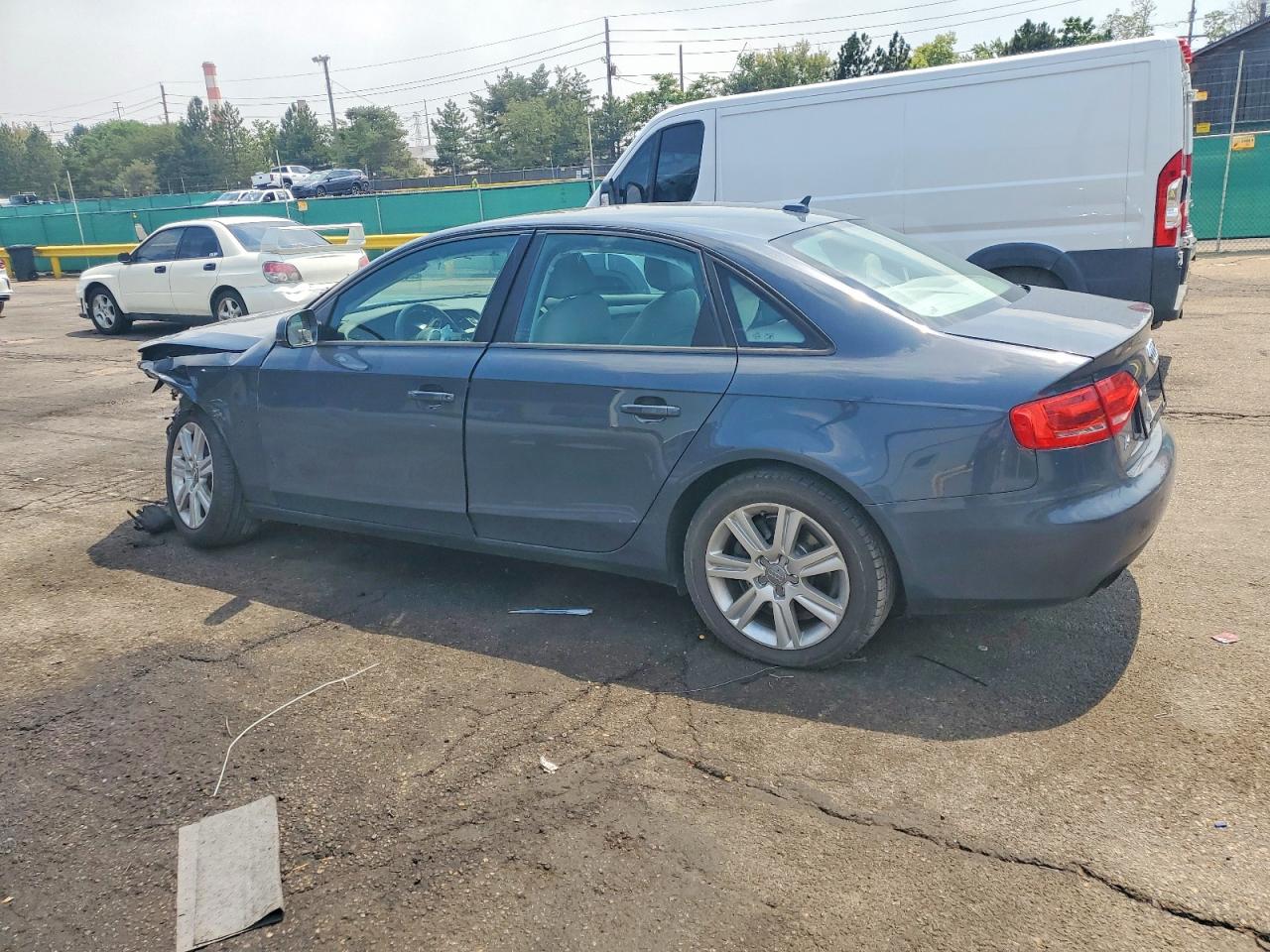 2011 Audi A4 Premium Gray vin: WAUBFAFL3BN027405