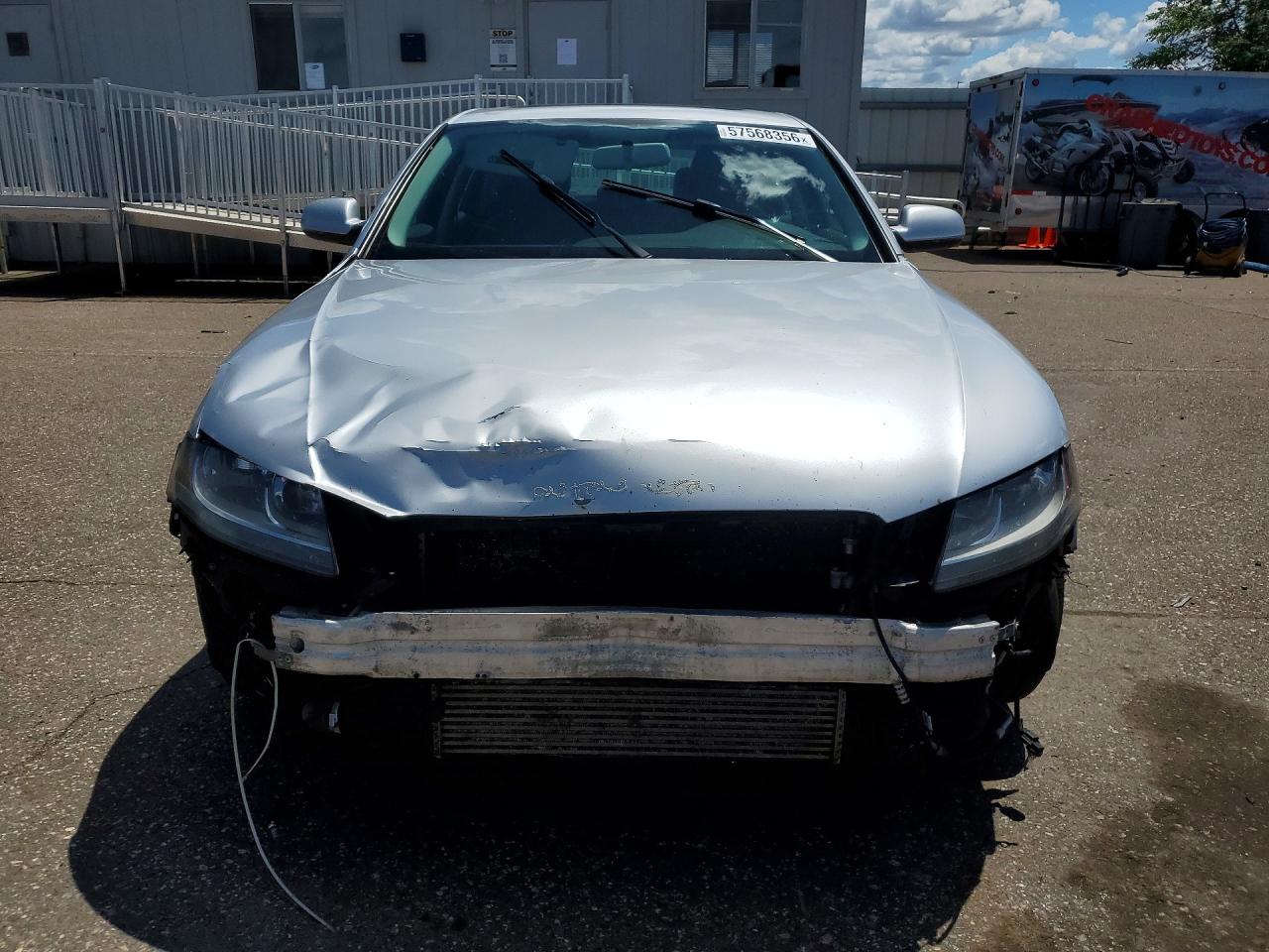 2011 Audi A4 Premium Silver vin: WAUBFAFL3BN048884