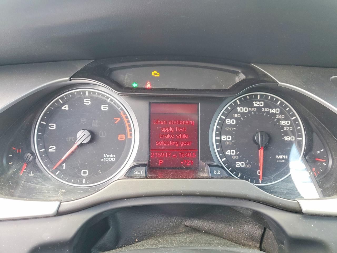 2011 Audi A4 Premium Silver vin: WAUBFAFL3BN048884