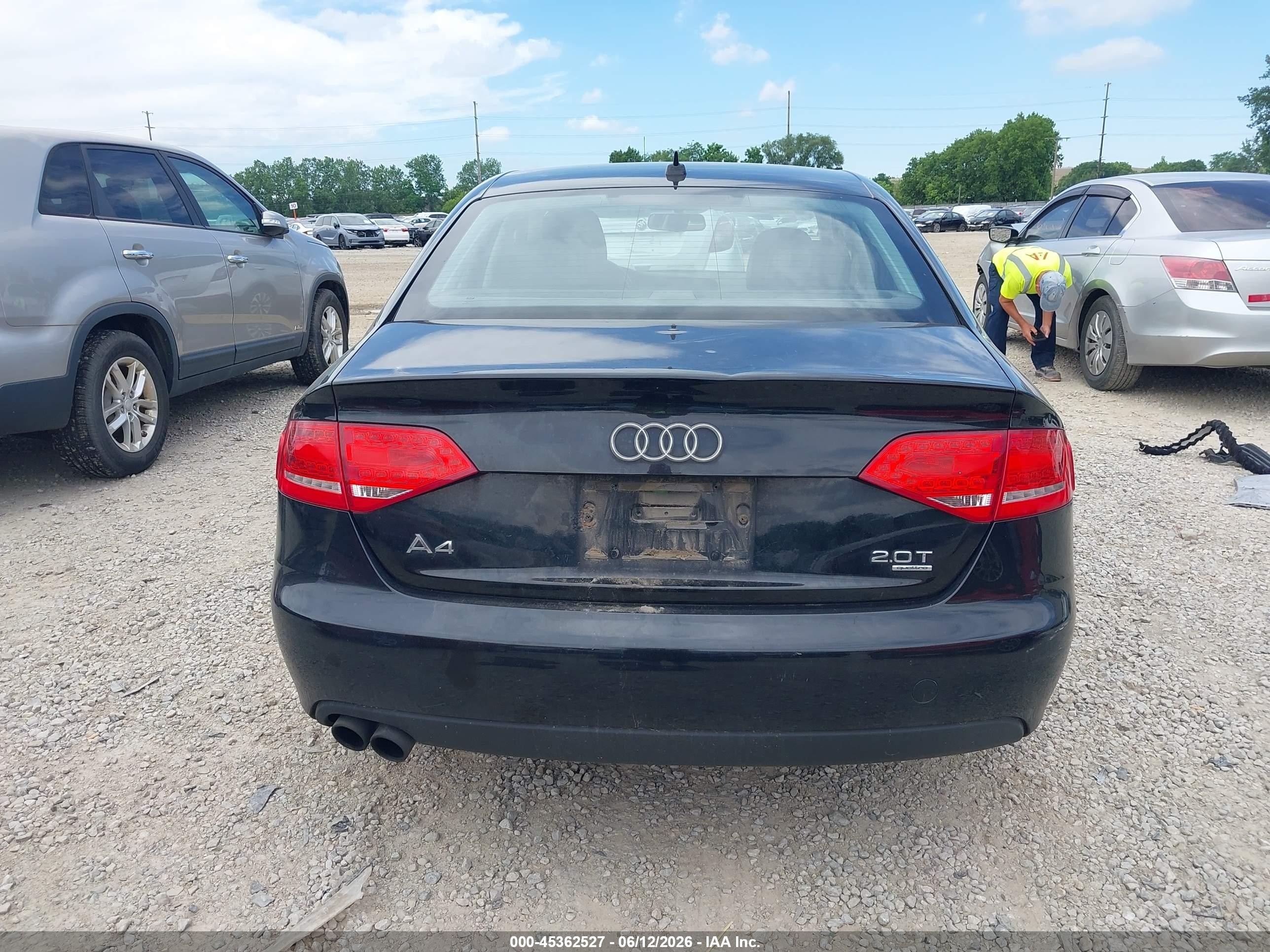 2012 Audi A4 2.0t Premium Black vin: WAUBFAFL3CN015885