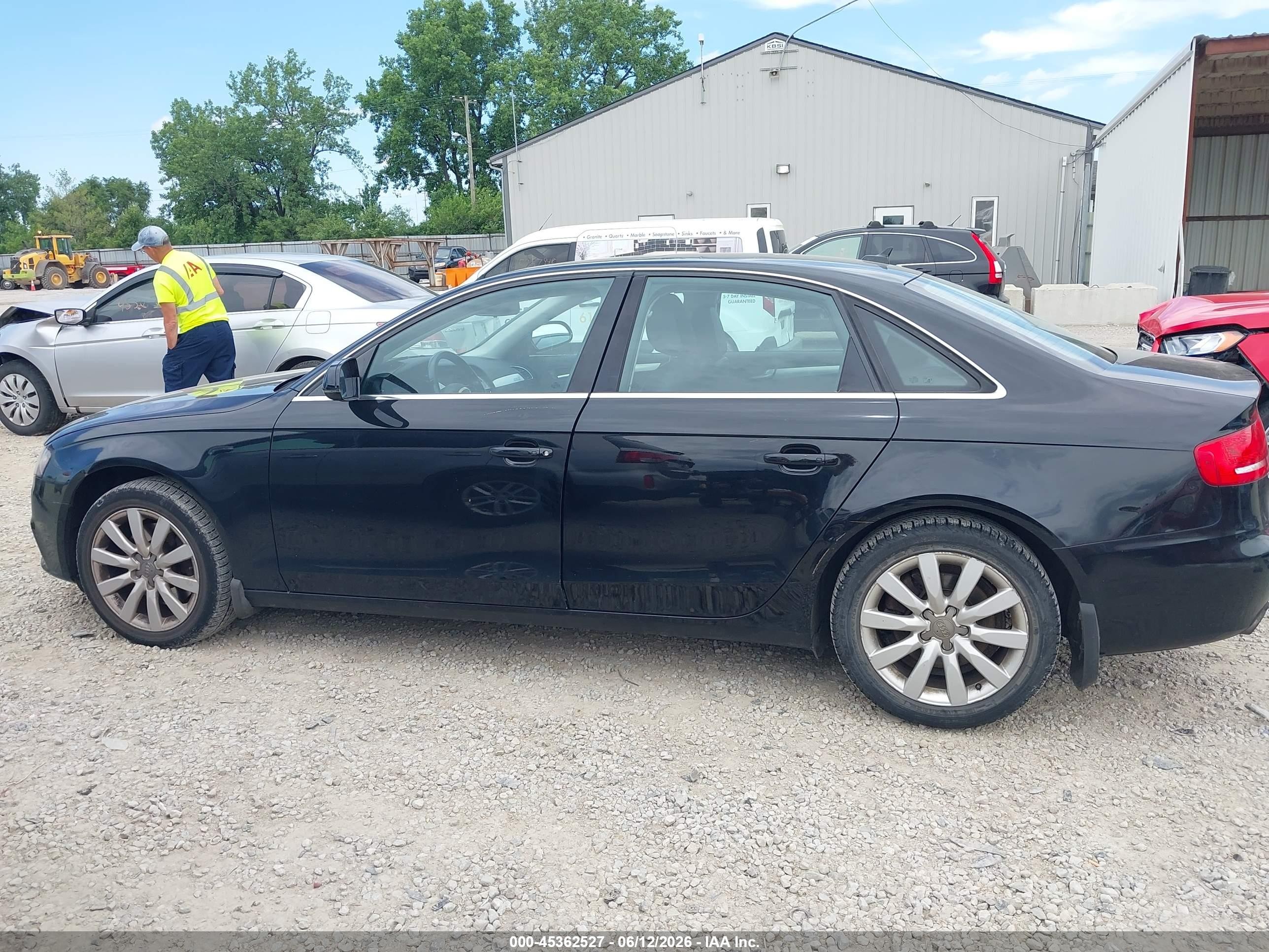 2012 Audi A4 2.0t Premium Black vin: WAUBFAFL3CN015885